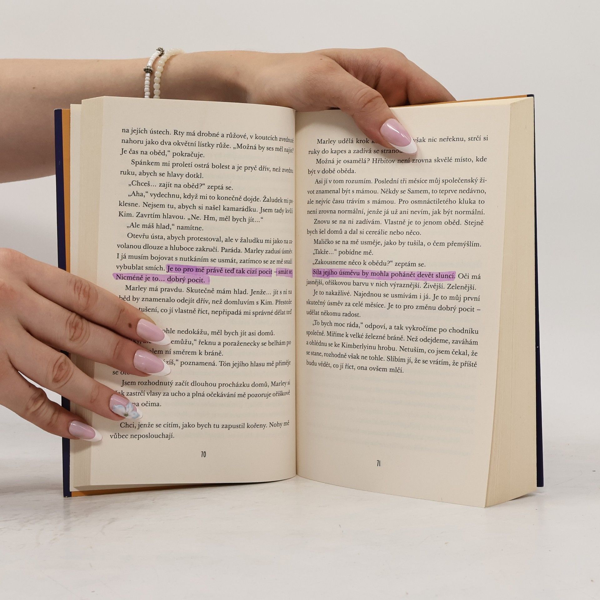 Rachael Lippincott Celou tu dobu