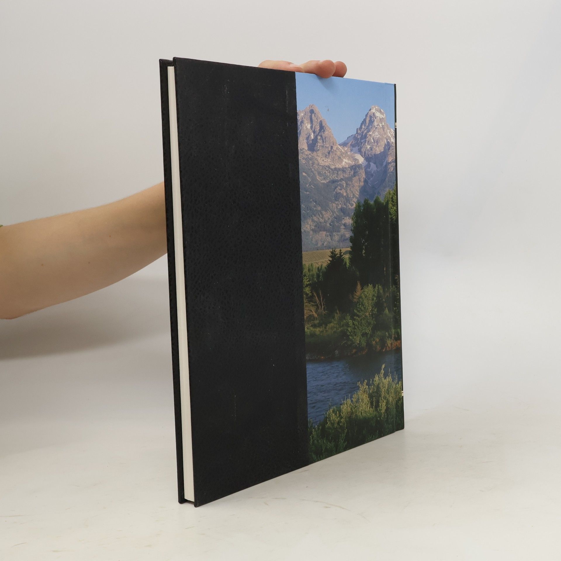 World Book The World Book Encyclopedia of Science - 4: The Planet Earth