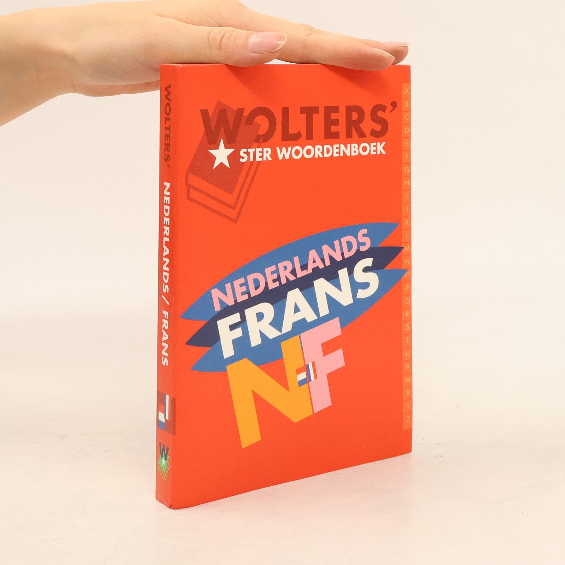 A. M. Stoop Wolters' Nederlands/Frans in de nieuwe spelling