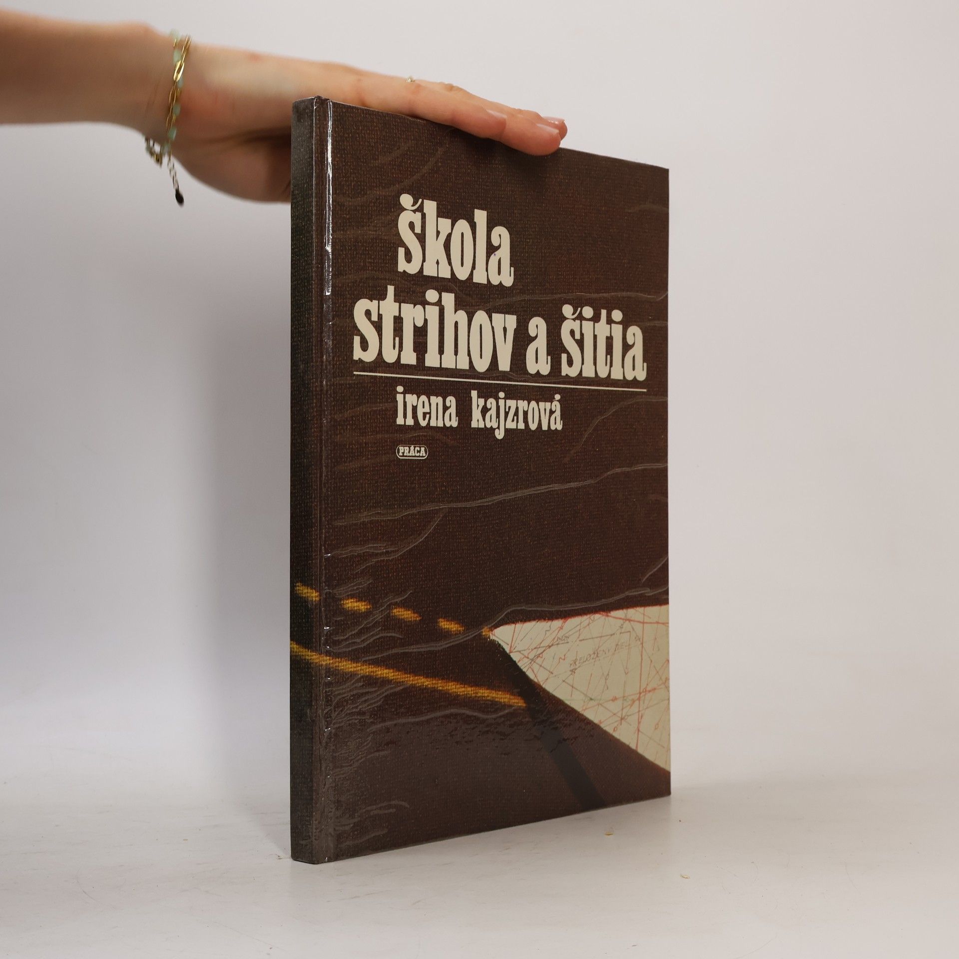 Irena Kajzrová Škola strihov a šitia