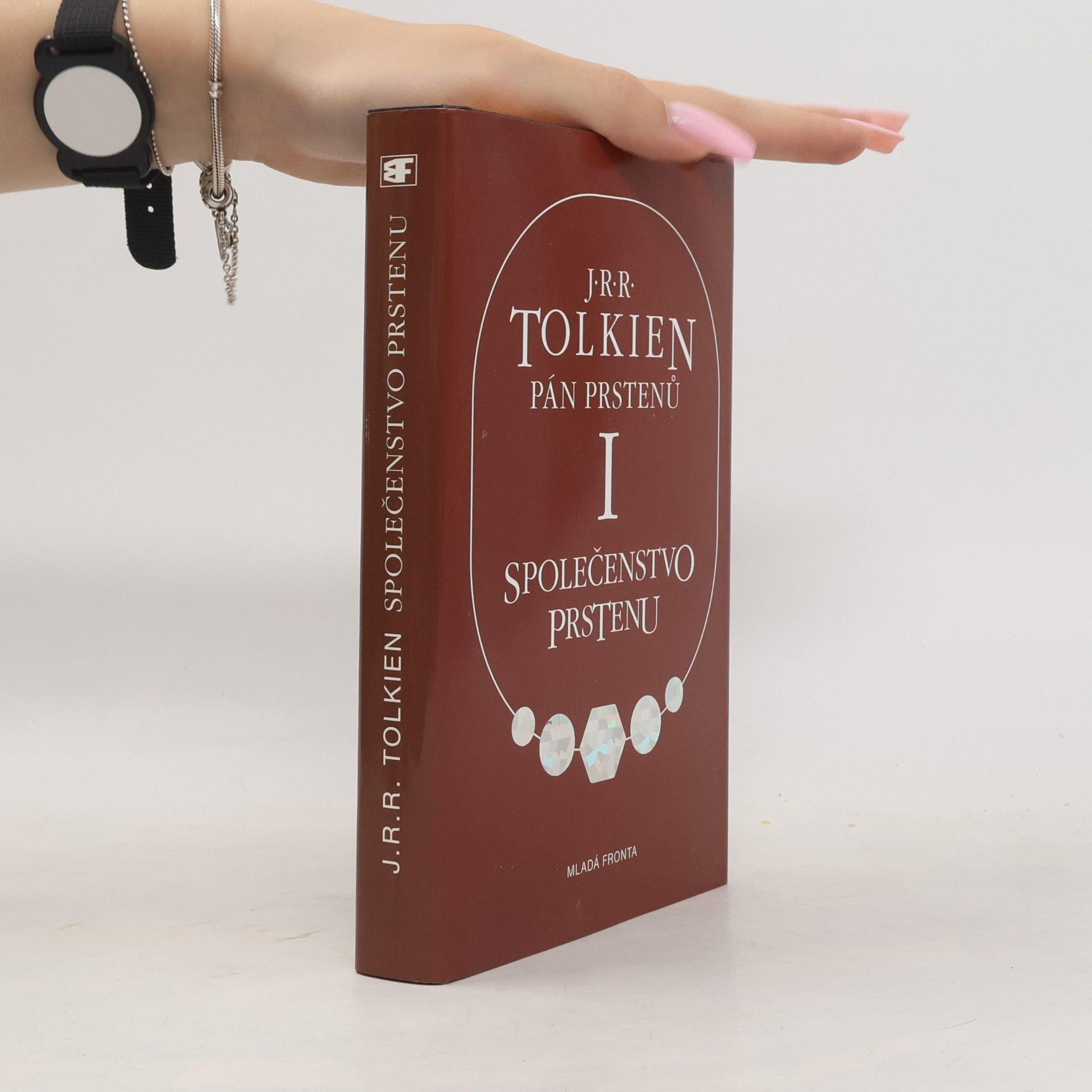 John Ronald Reuel Tolkien Pán prstenů I. Společenstvo prstenu