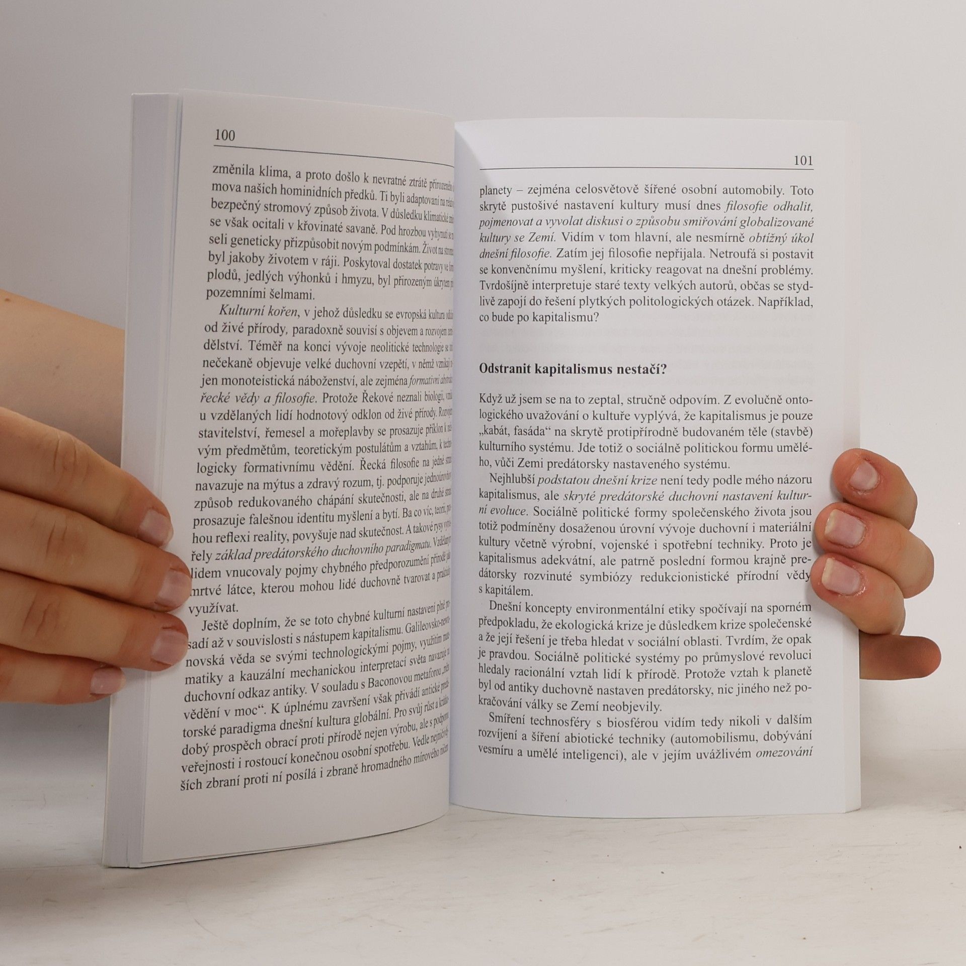 Josef Šmajs Pes je zakopán v ontologii: Evoluce, informace, rozhovory, články a krátké úvahy