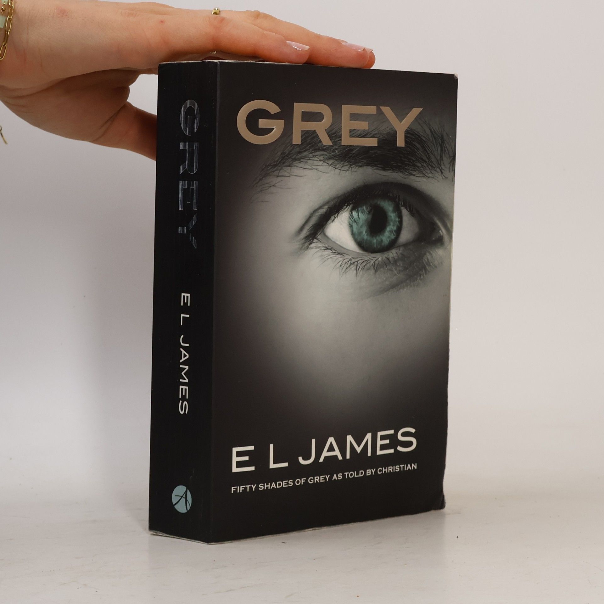E. L. James Fifty Shades of Grey: Grey