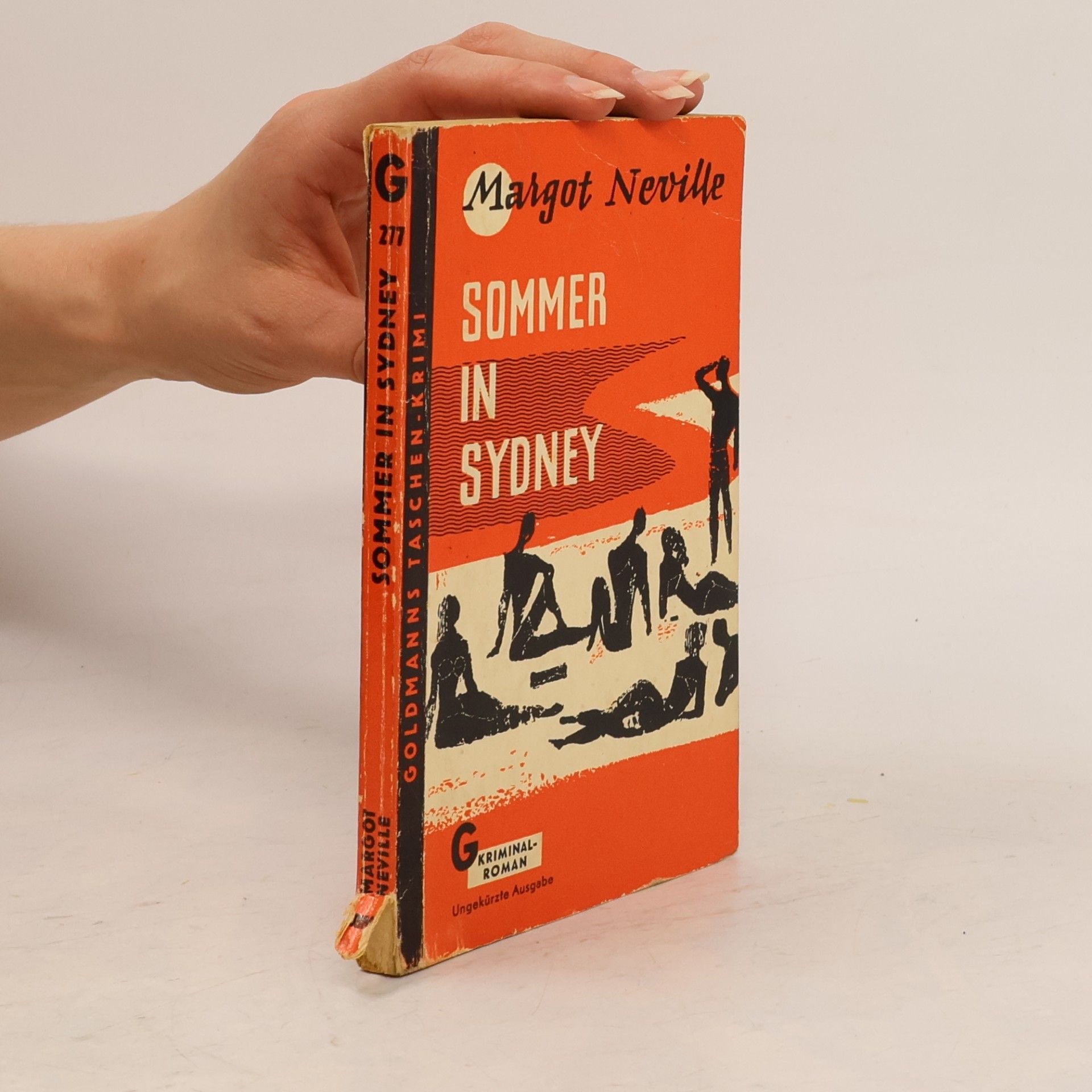 Margot Neville Sommer in Sydney