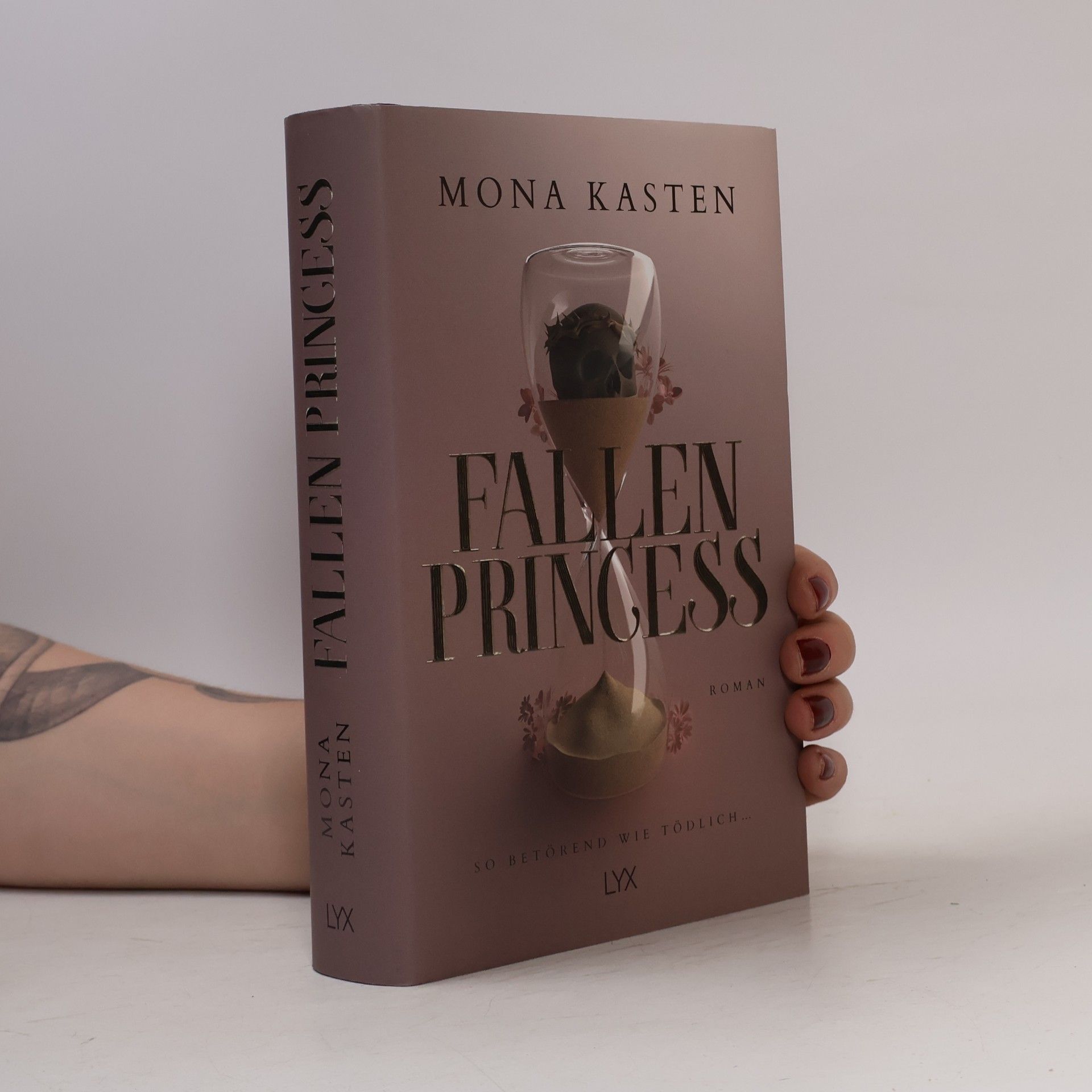 Mona Kasten Fallen Princess
