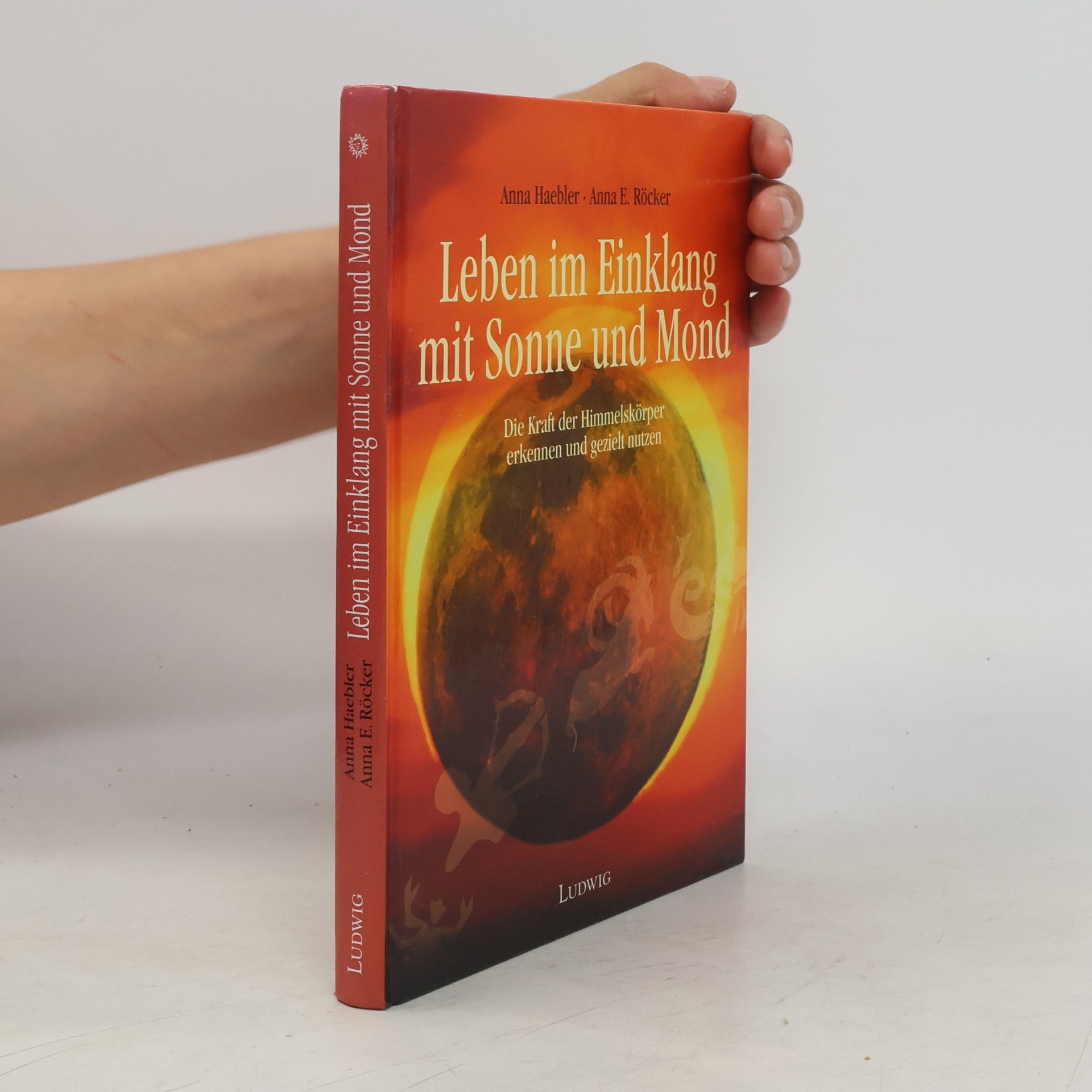 Leben im Einklang mit Sonne und Mond