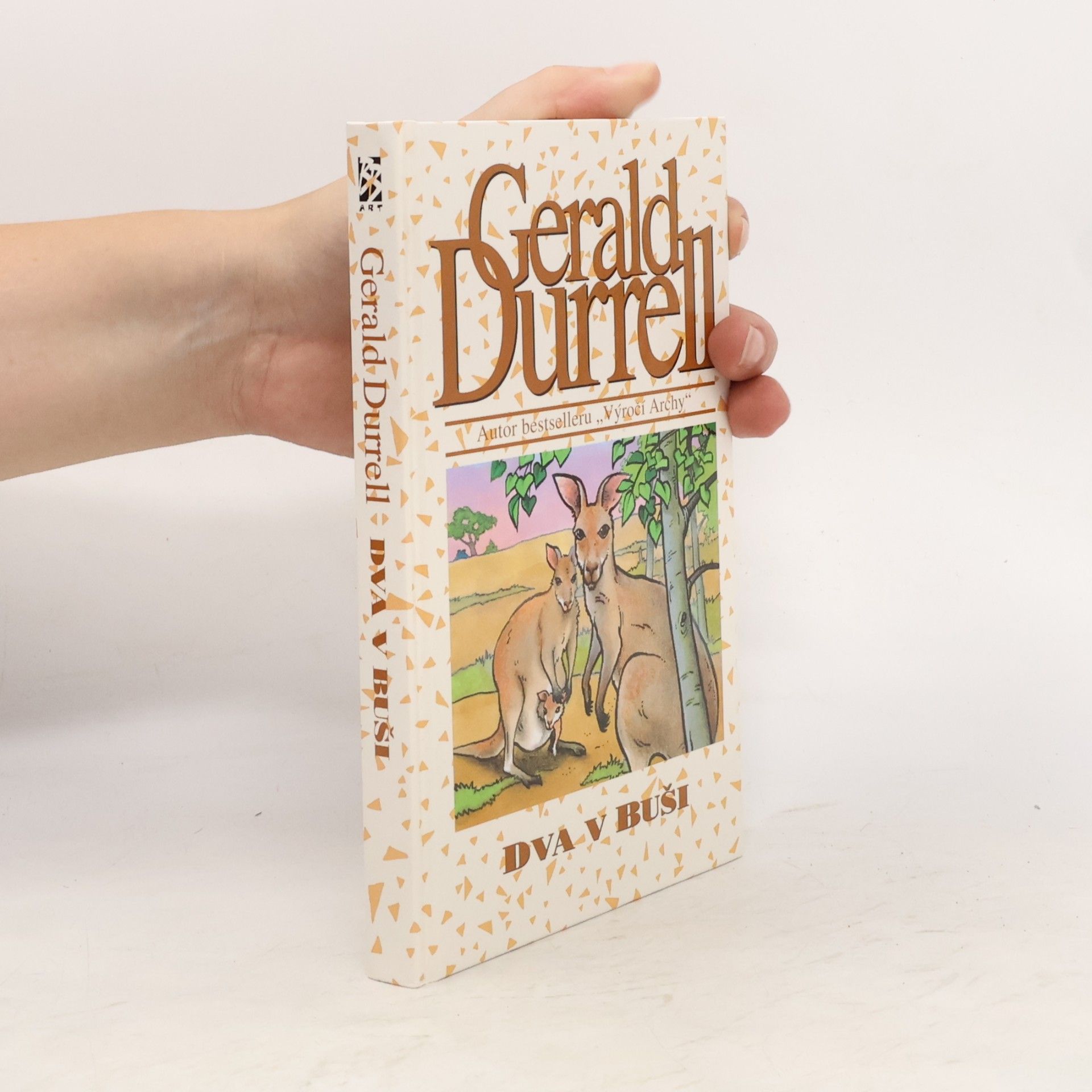 Gerald Durrell Dva v buši