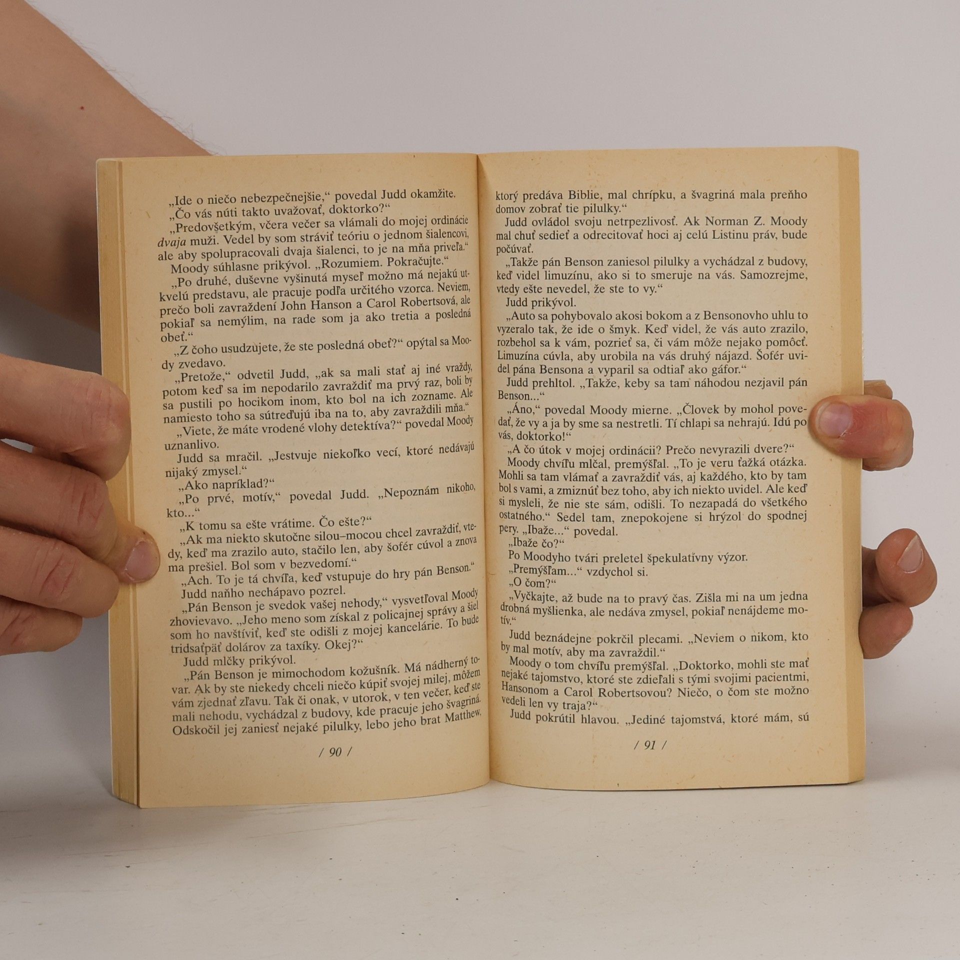 Sidney Sheldon Tvár bez masky