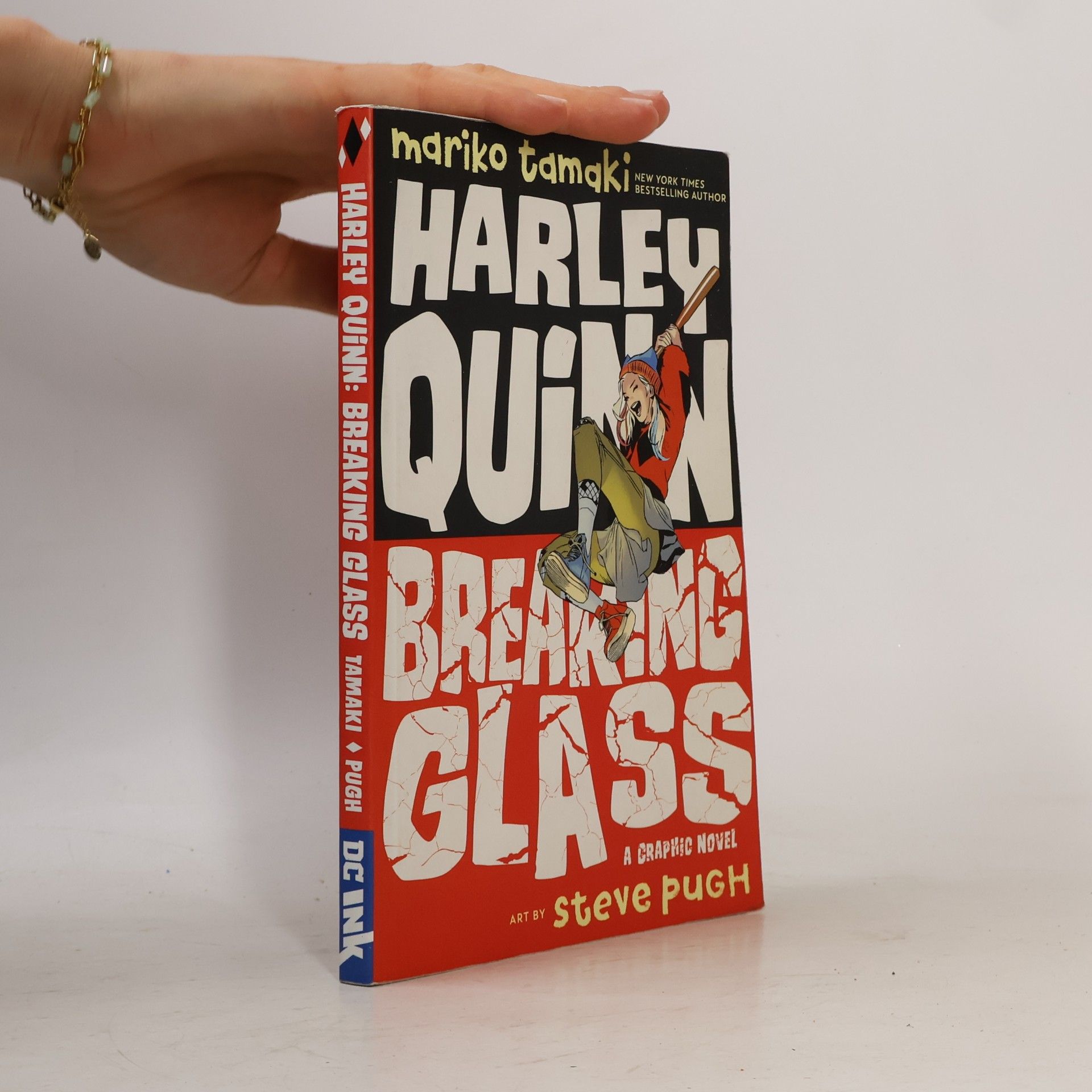 Mariko Tamaki Harley Quinn : Breaking Glass