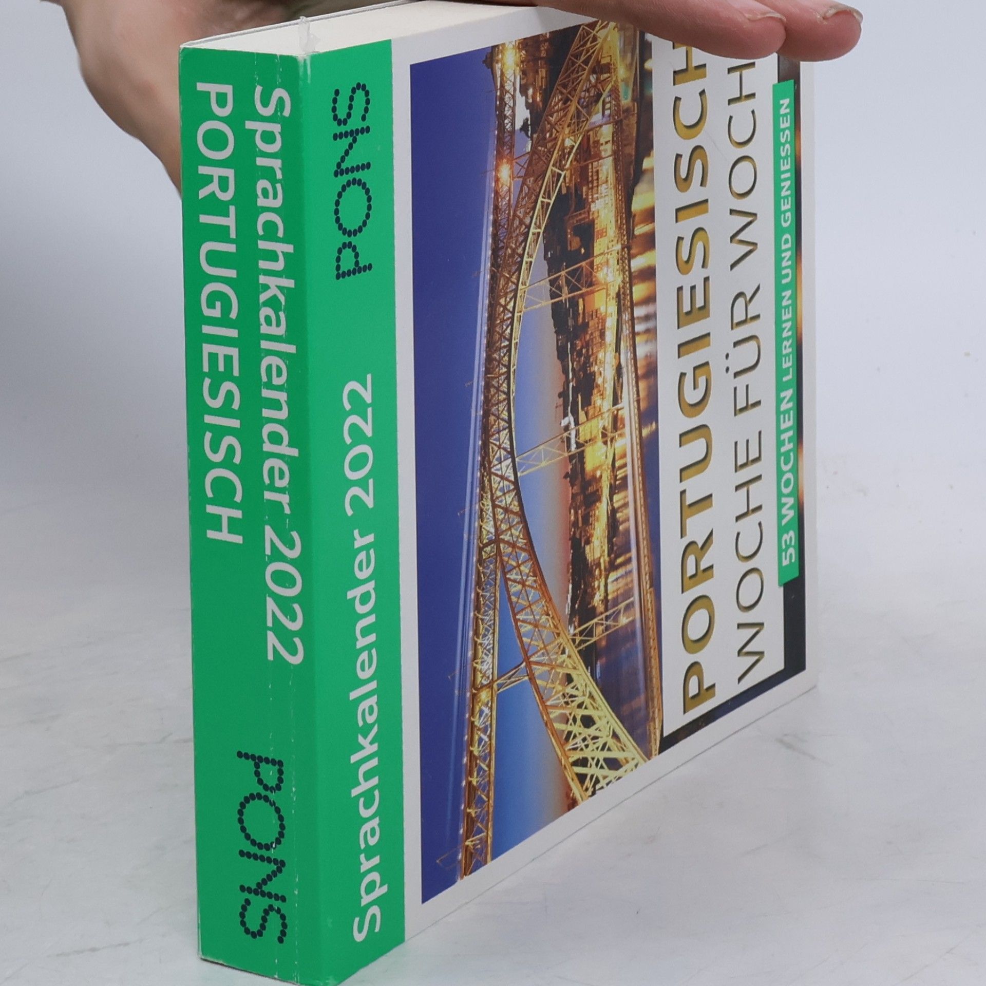 Various authors PONS Sprachkalender 2022 Portugiesisch