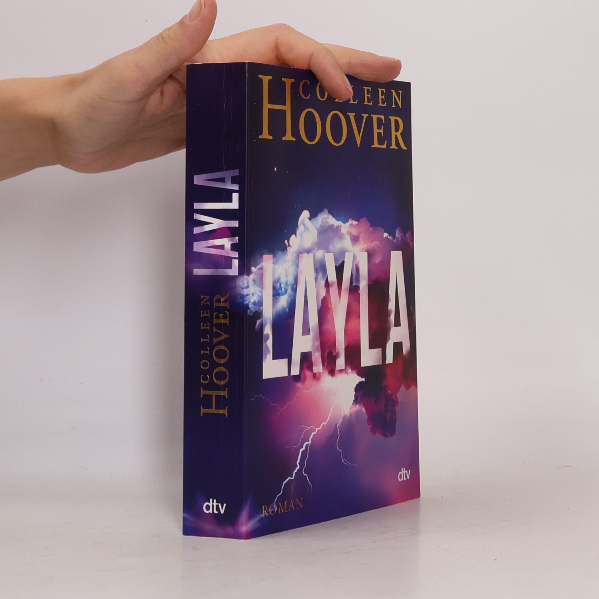 Colleen Hoover Layla