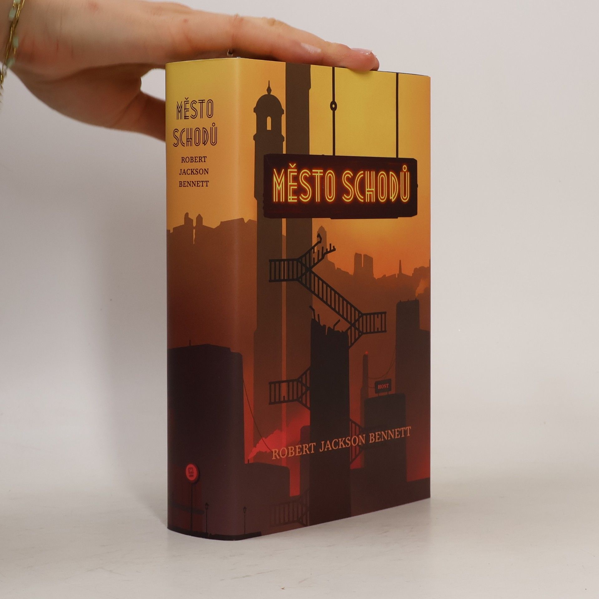 Robert Jackson Bennett Město schodů. 1. díl