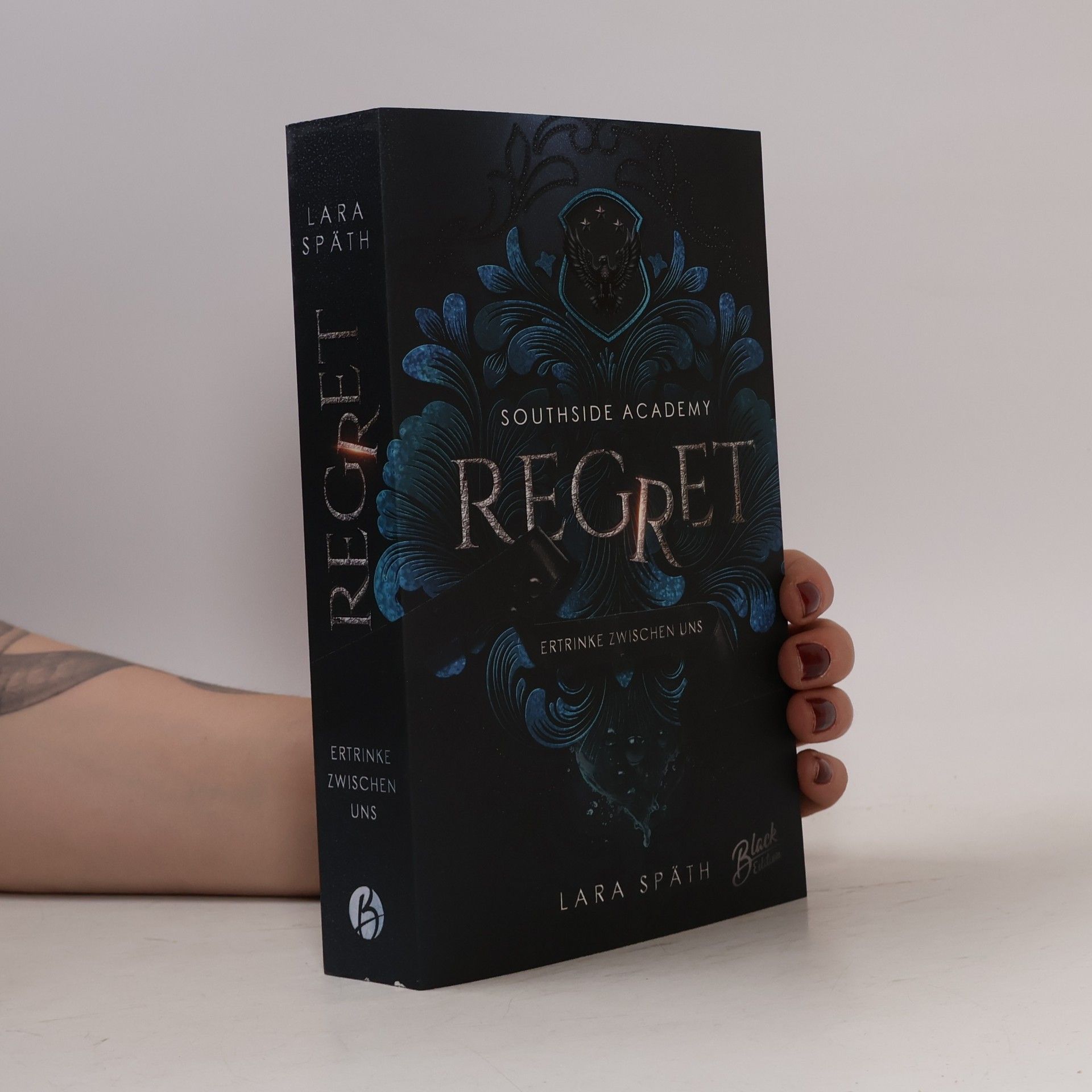 Lara Späth Regret