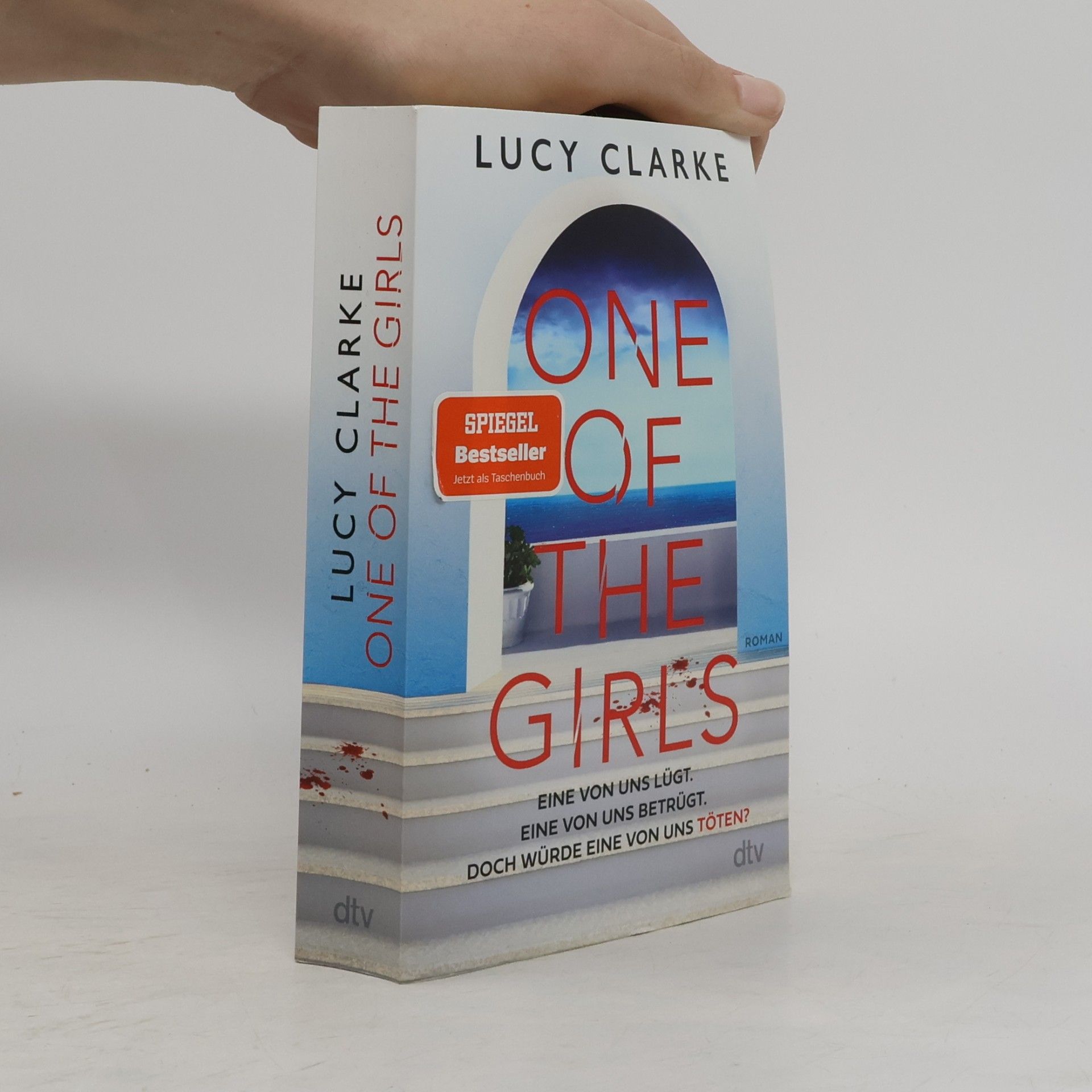 Lucy Clarke One of the Girls