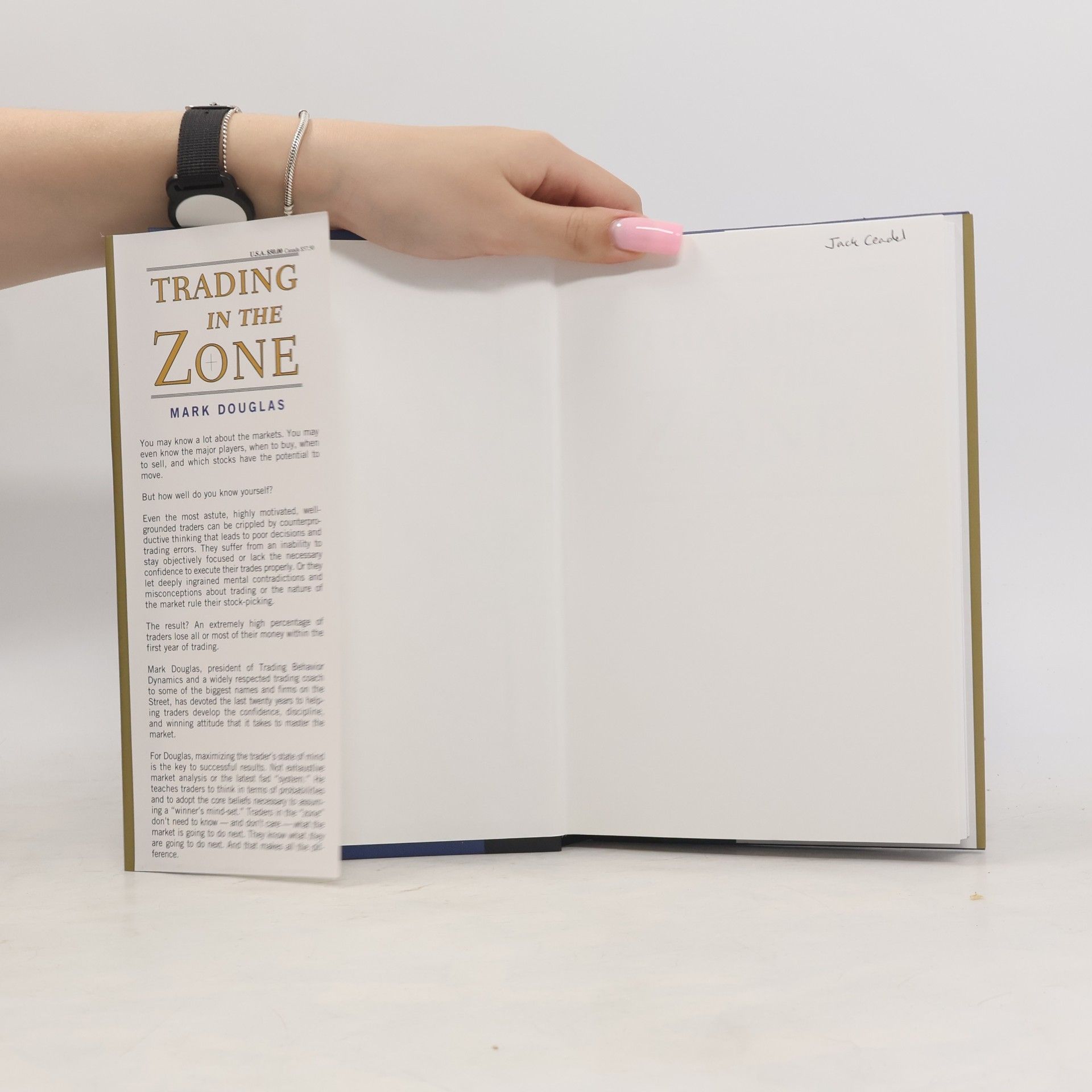 Mark Douglas Trading in the zone : master the market with confidence, discipline and a winning attitude