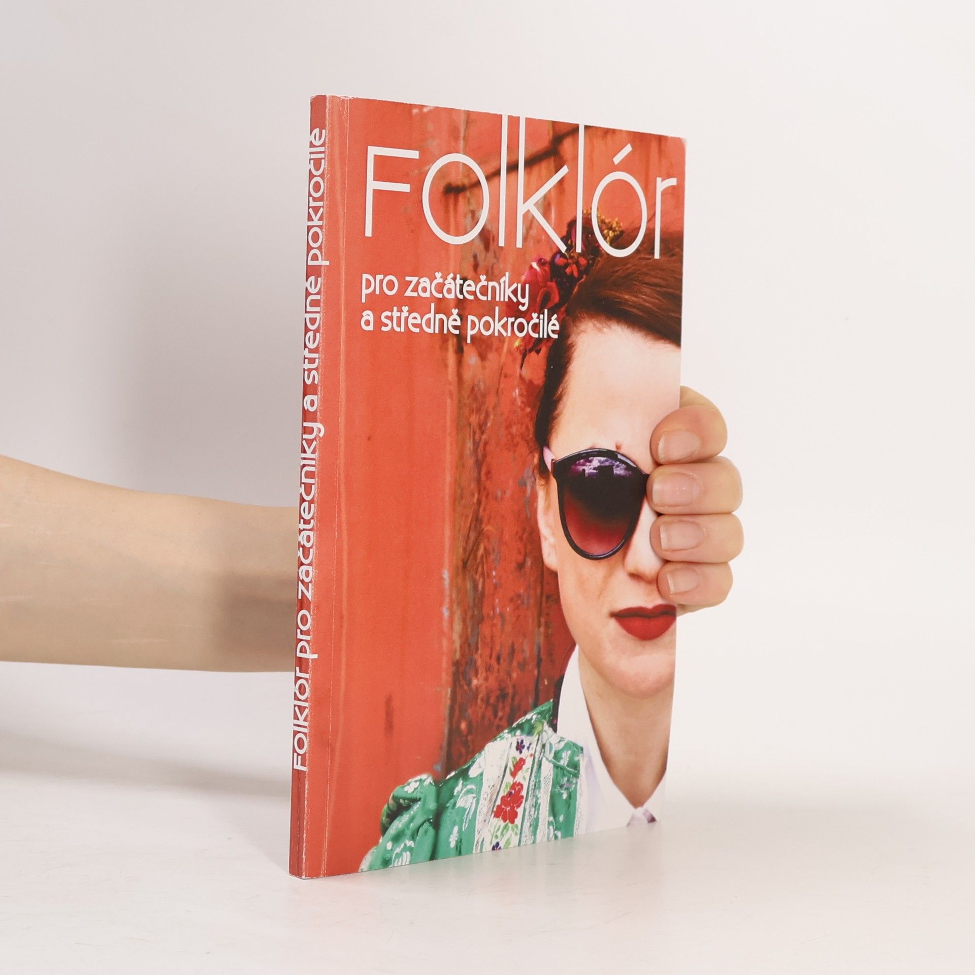 Eliáš Molnár Folklór pro začátečníky a středně pokročilé