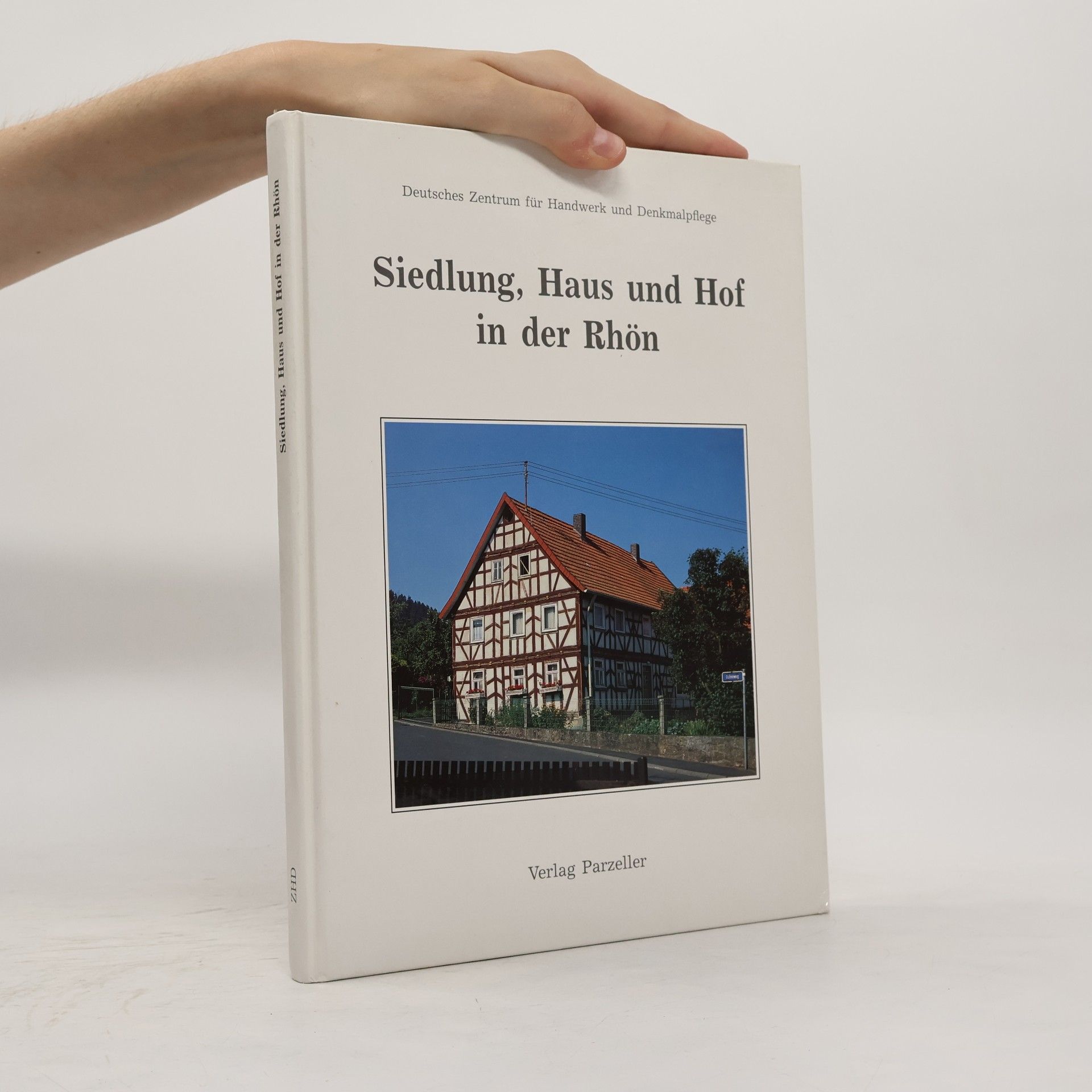 Christine H. Bauer Siedlung, Haus und Hof in der Rhön