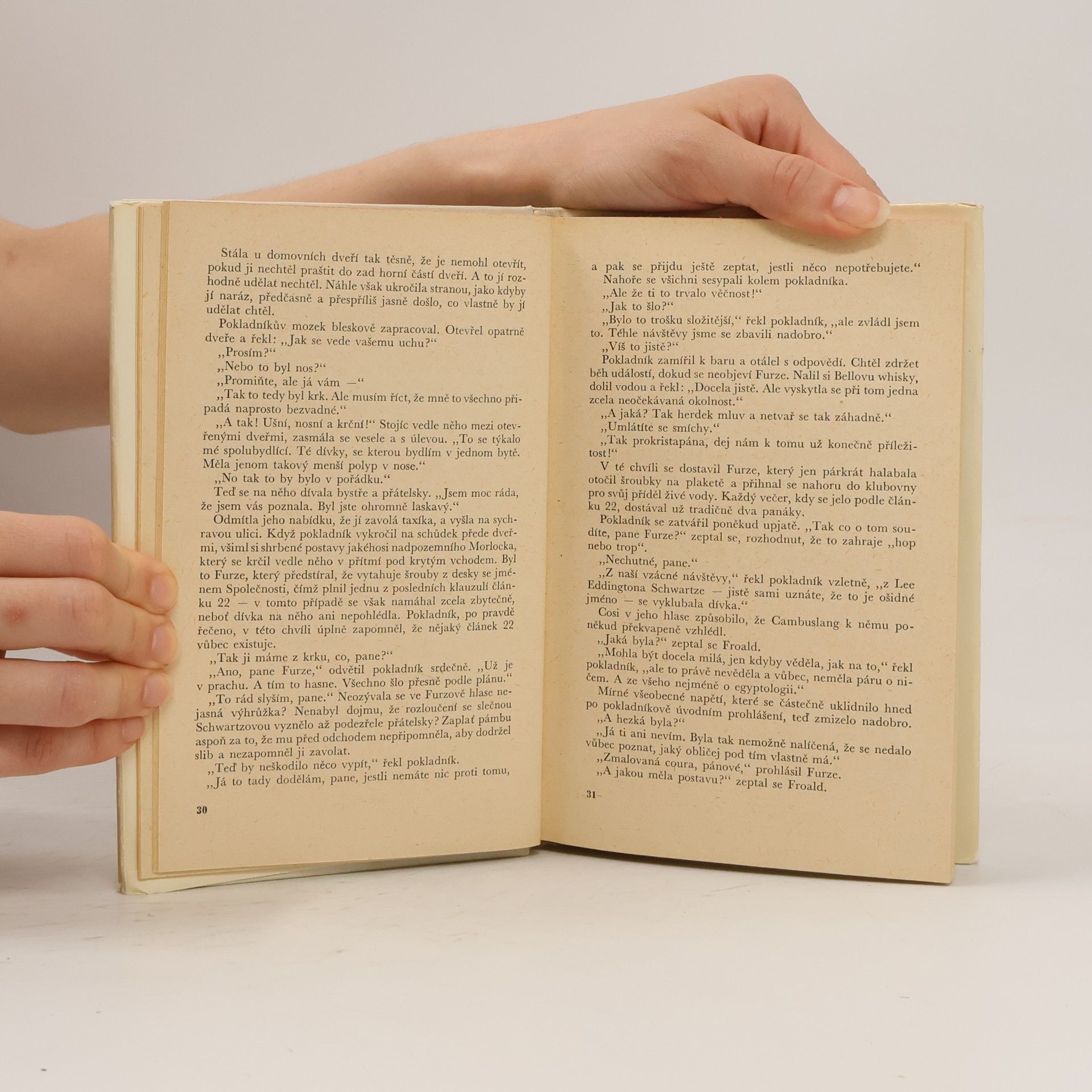 Kingsley Amis Egyptologové