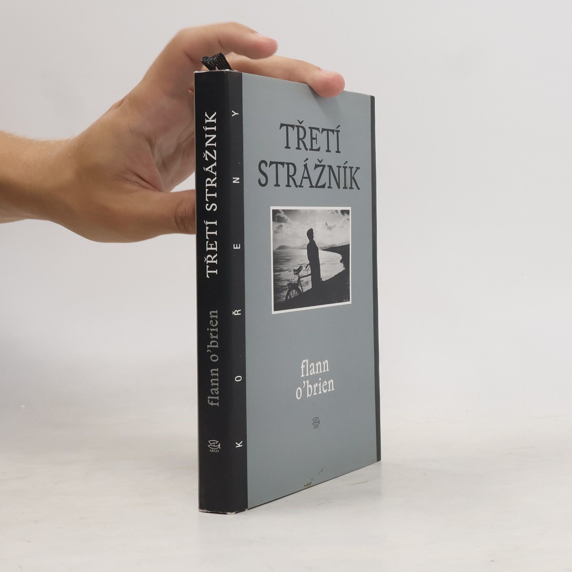 Flann O. Brien Třetí strážník