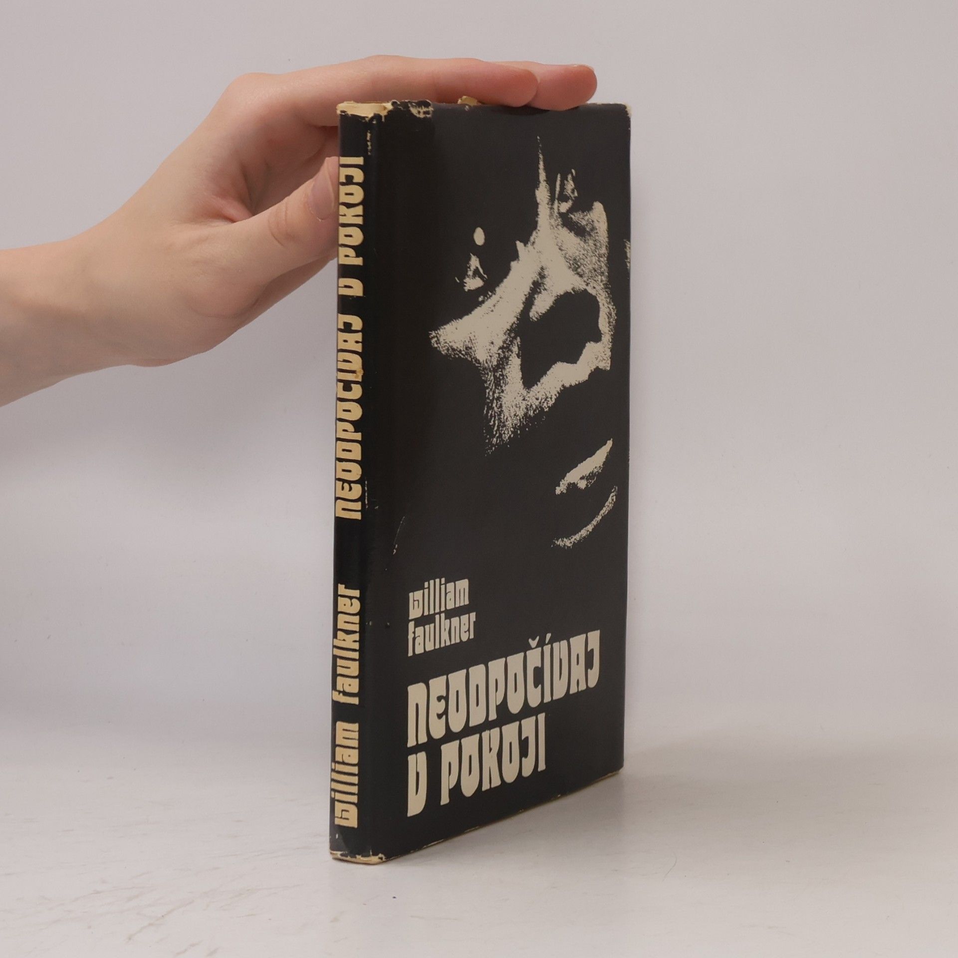 William Faulkner Neodpočívaj v pokoji
