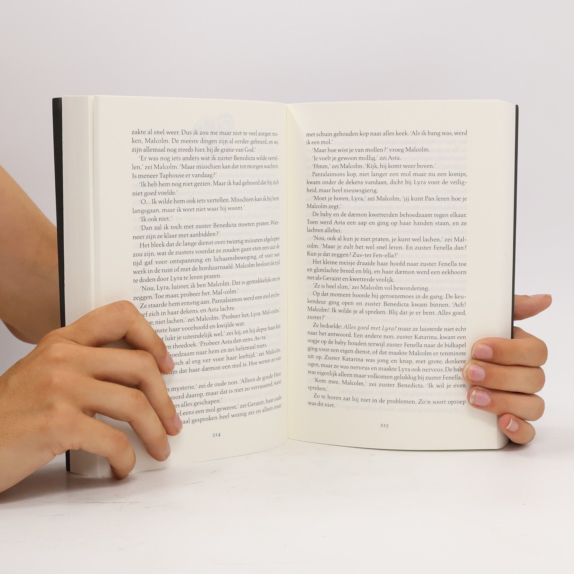 Lianne Belt Het Boek van Stof - 1: La Belle Sauvage