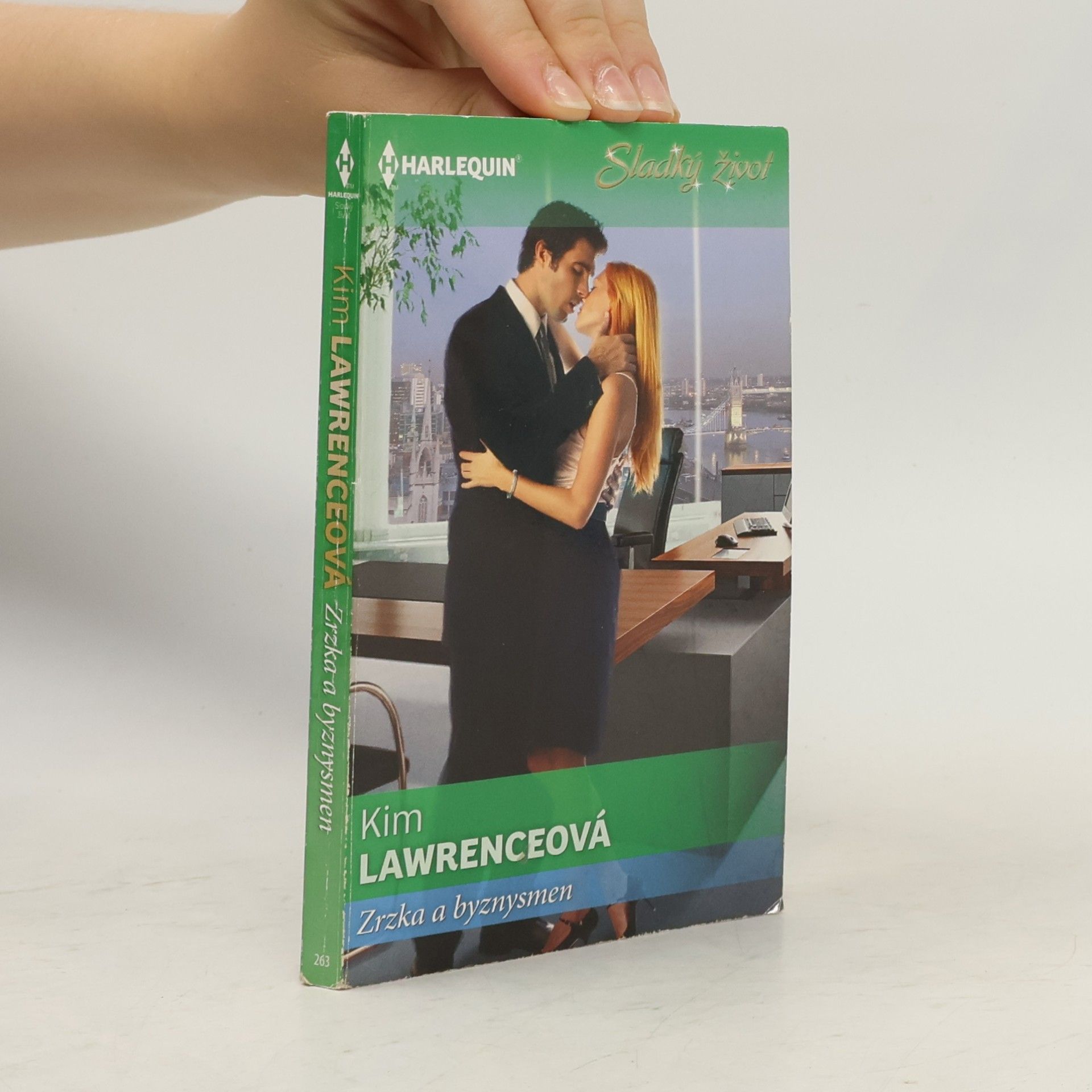 Kim Lawrence Zrzka a byznysmen