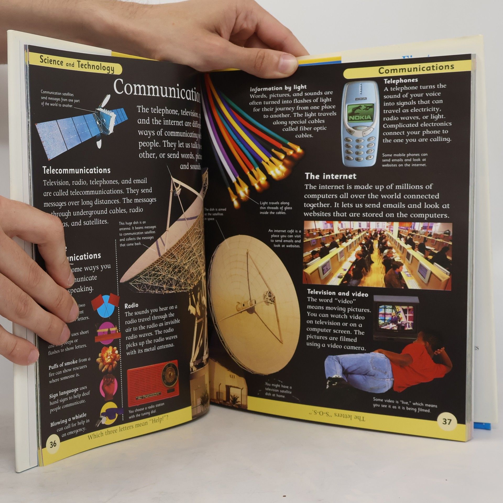 Anita Ganeri DK First Encyclopedia