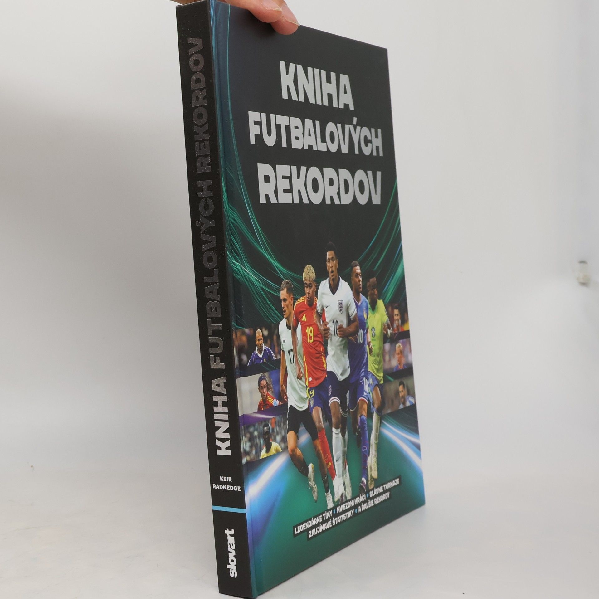 Kniha futbalových rekordov