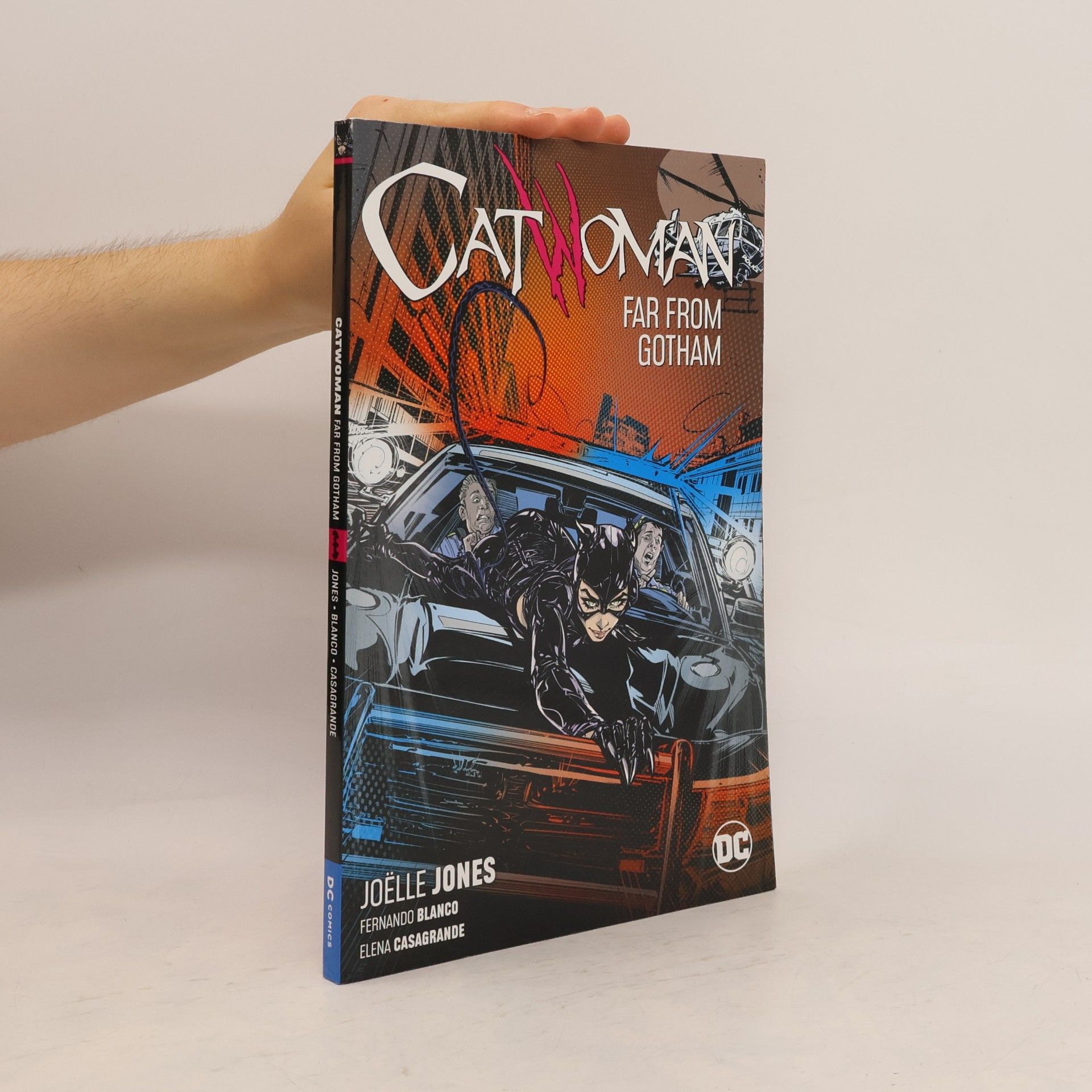 Ram V. Catwoman - 2: Far From Gotham