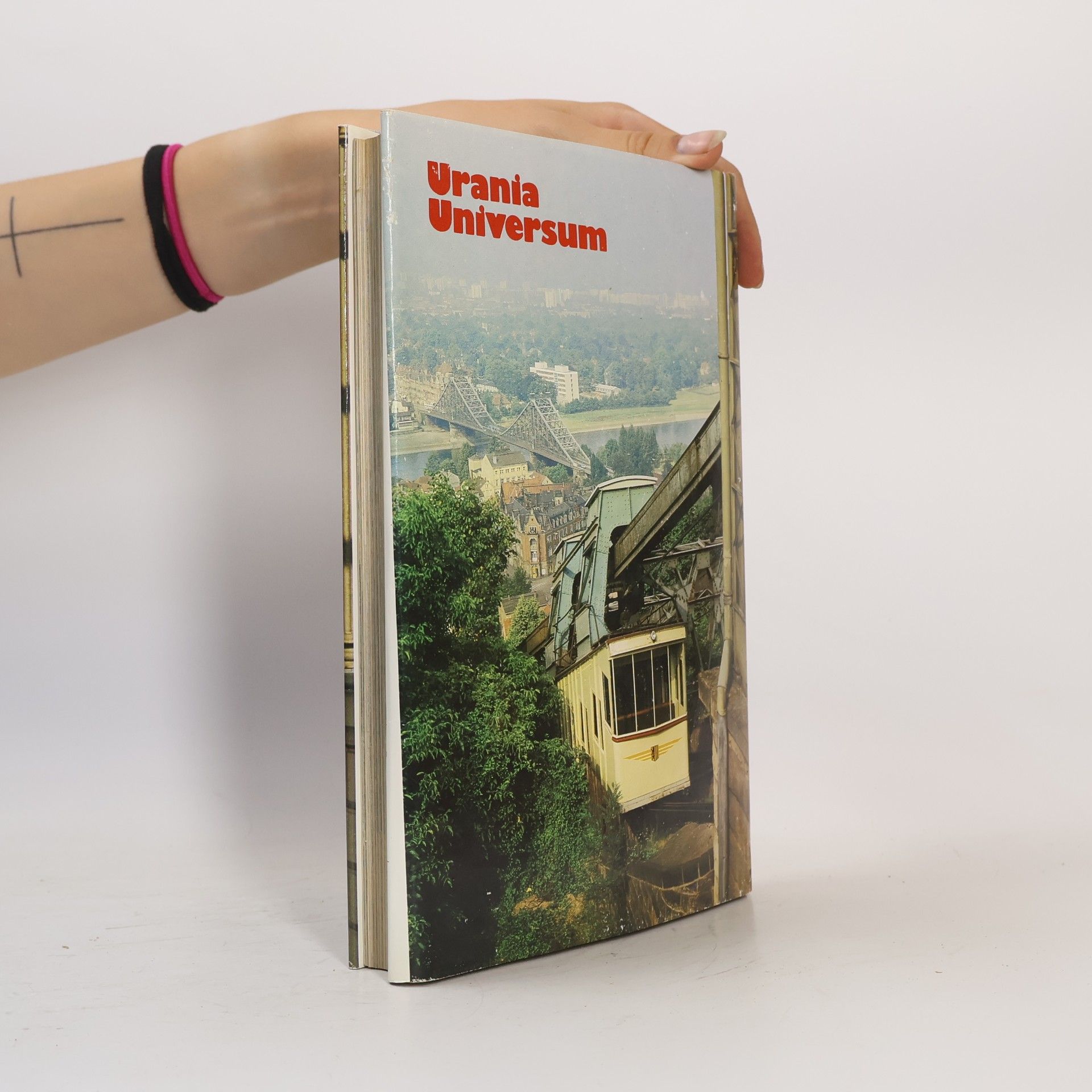Collectif d'auteurs Urania Universum