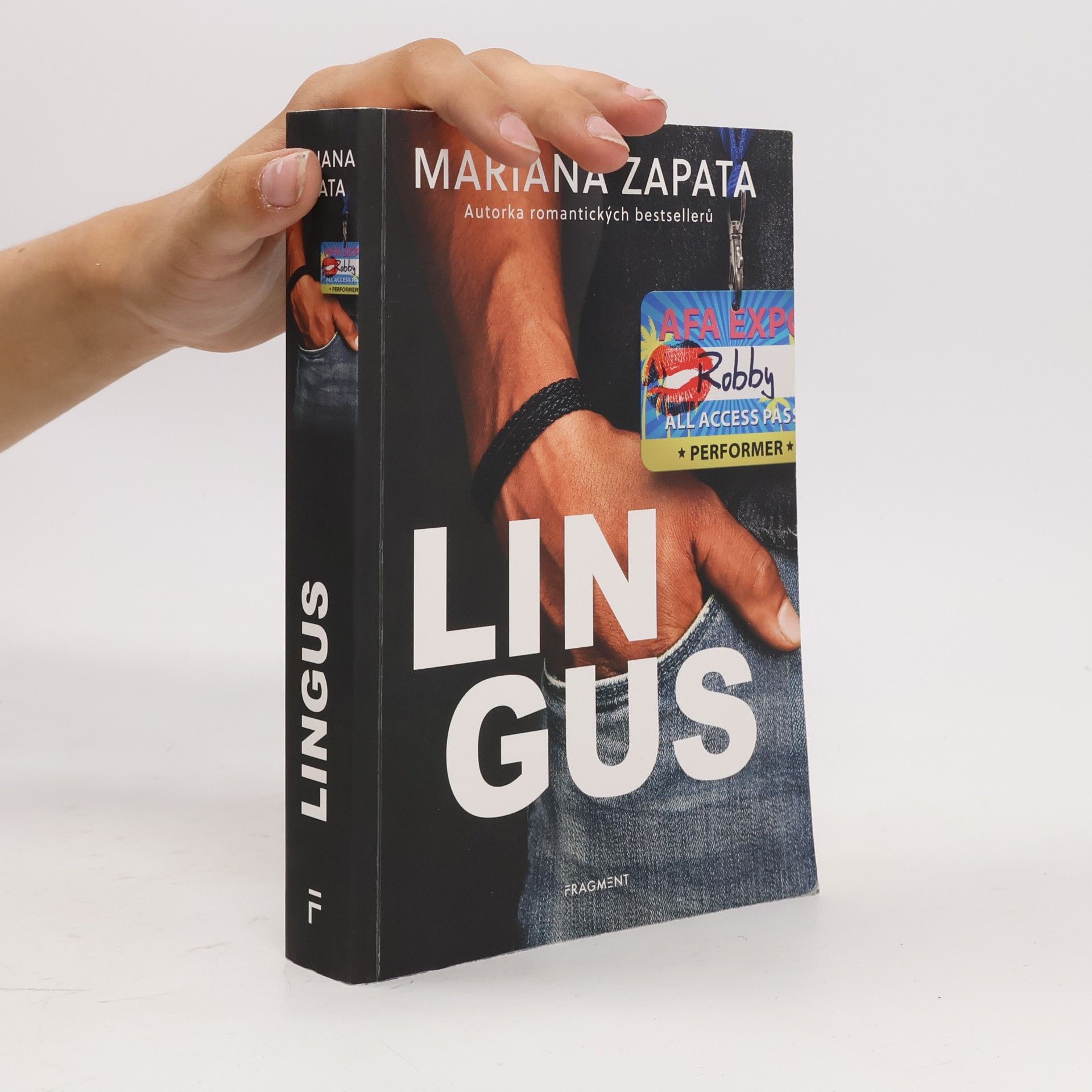 Mariana Zapata Lingus