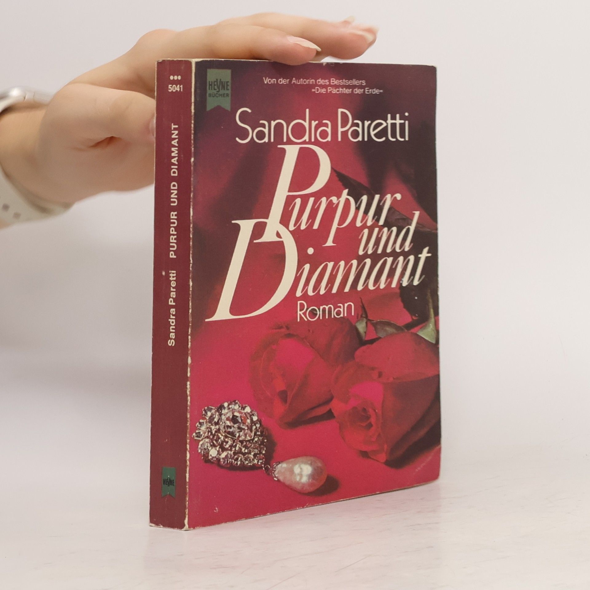 Sandra Paretti Purpur und Diamant