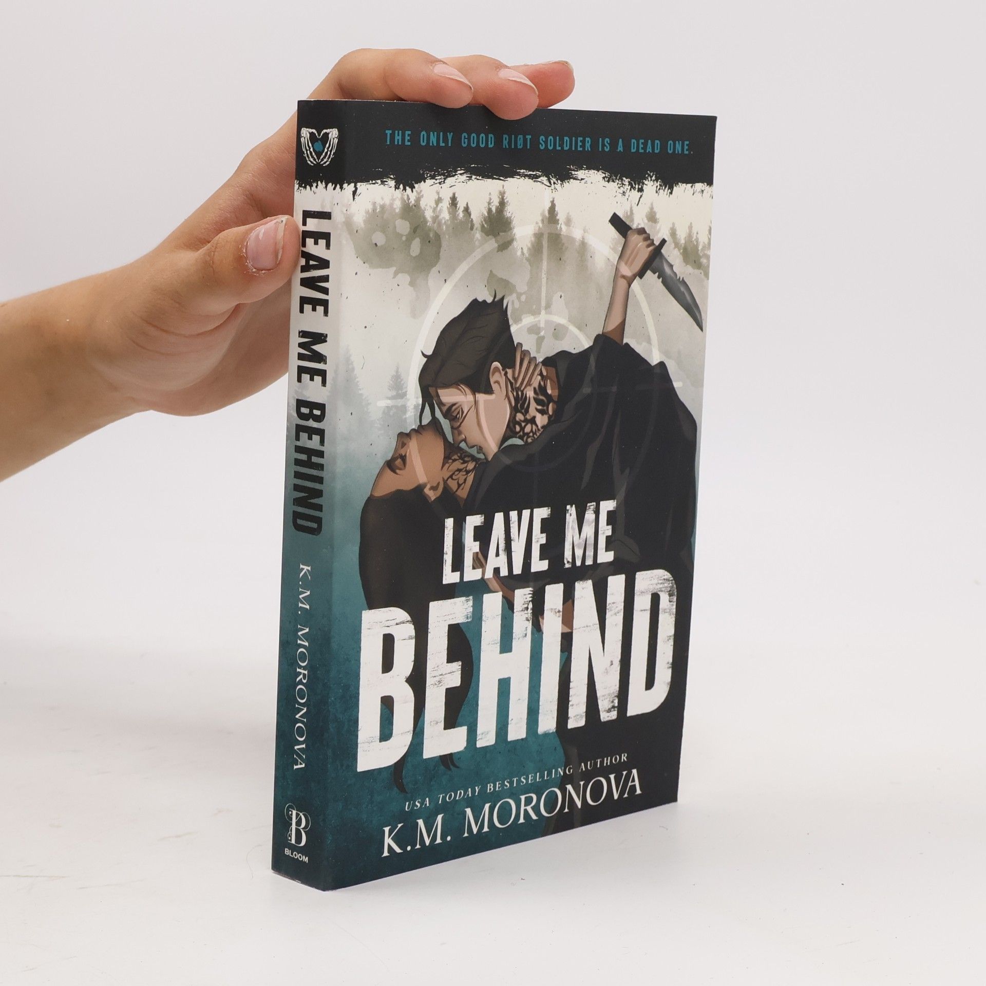 K M Moronova Leave Me Behind