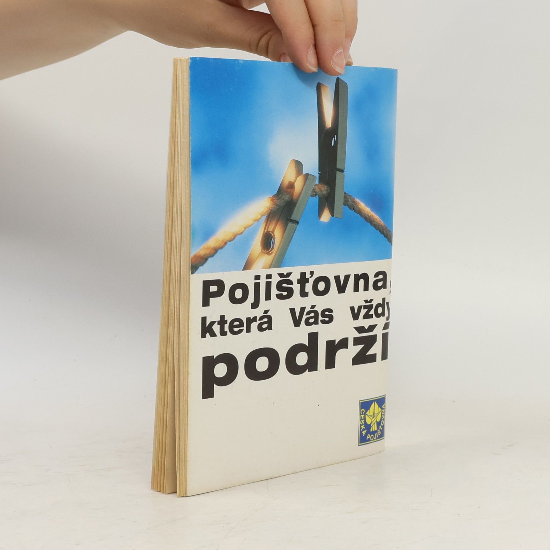 Anne de Groot Román lásky: Stíny minulosti - 207: Drama v ráji