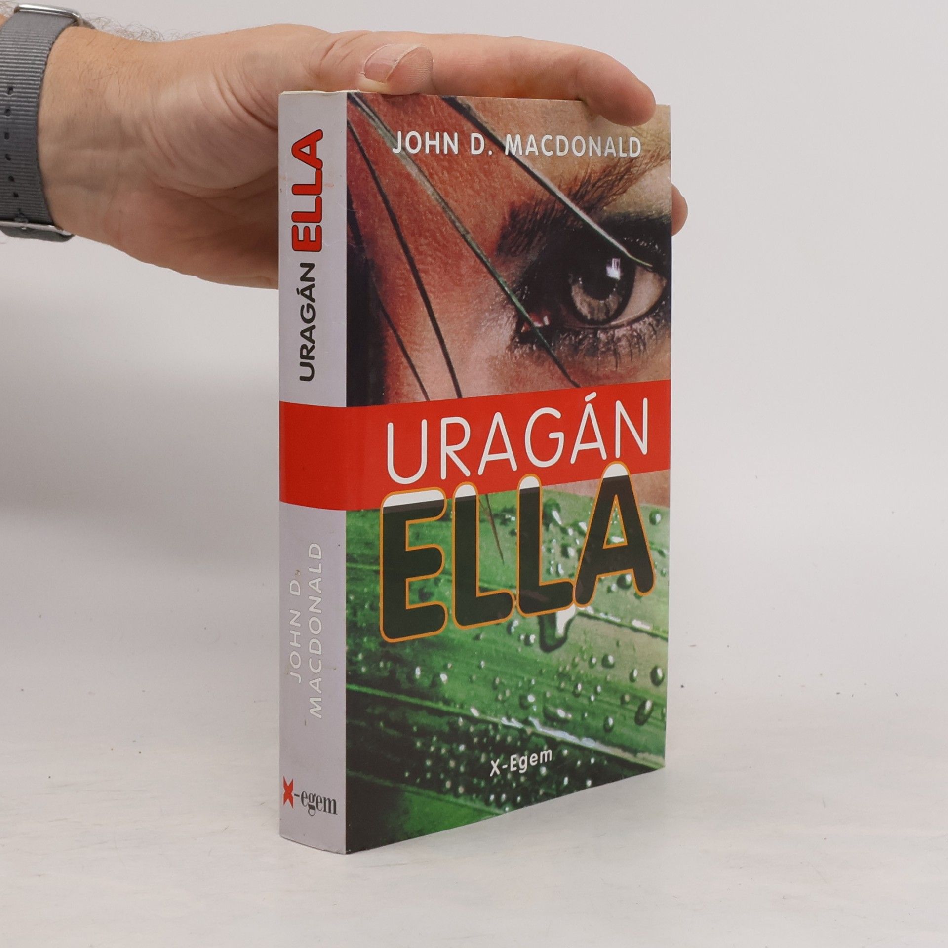 John D. MacDonald Uragán Ella