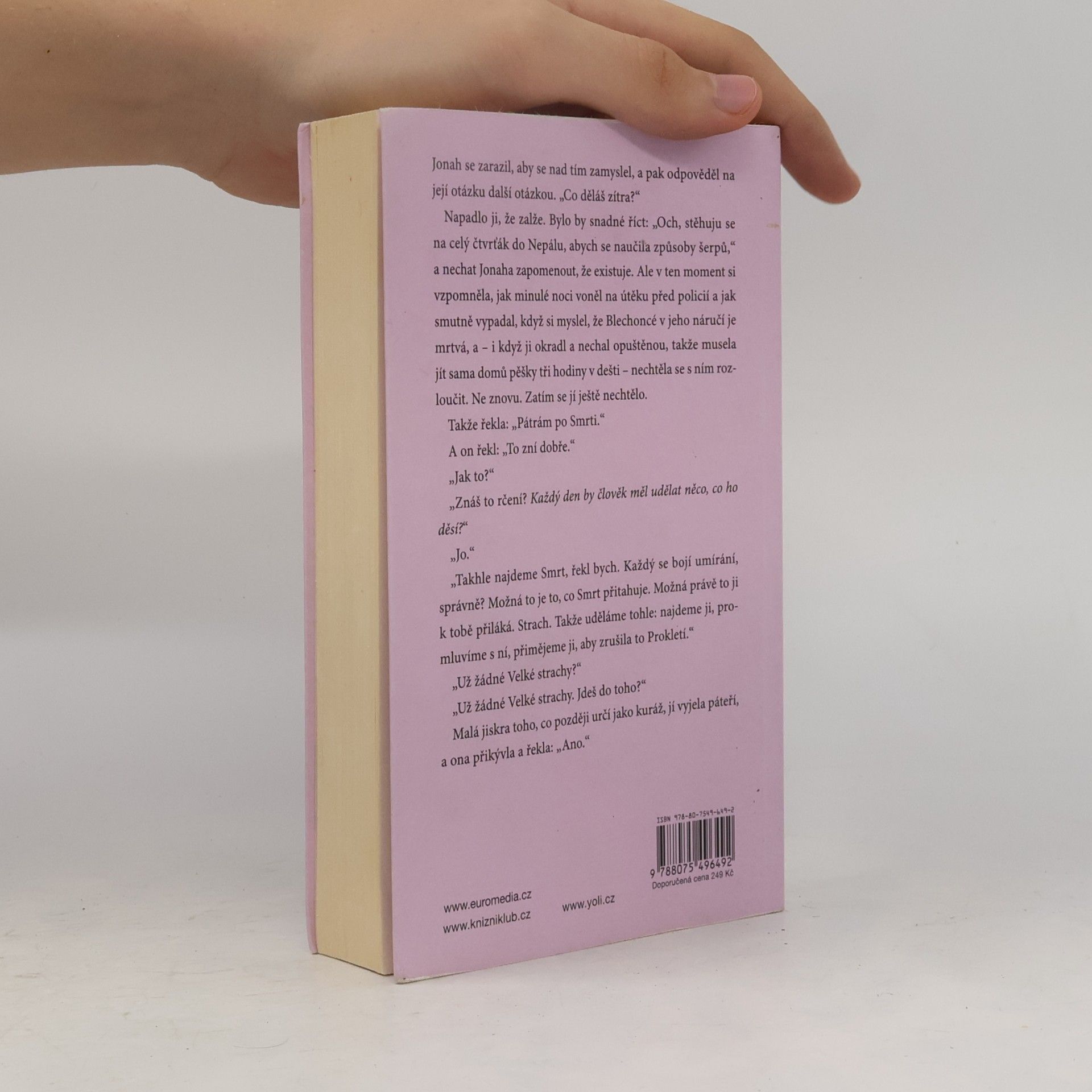 Krystal Sutherland Skoro úplný seznam těch nejhorších nočních můr