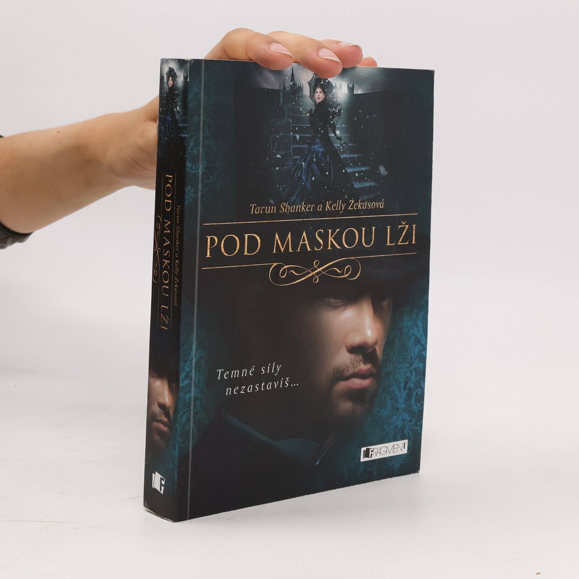 Tarun Shanker Pod maskou lži