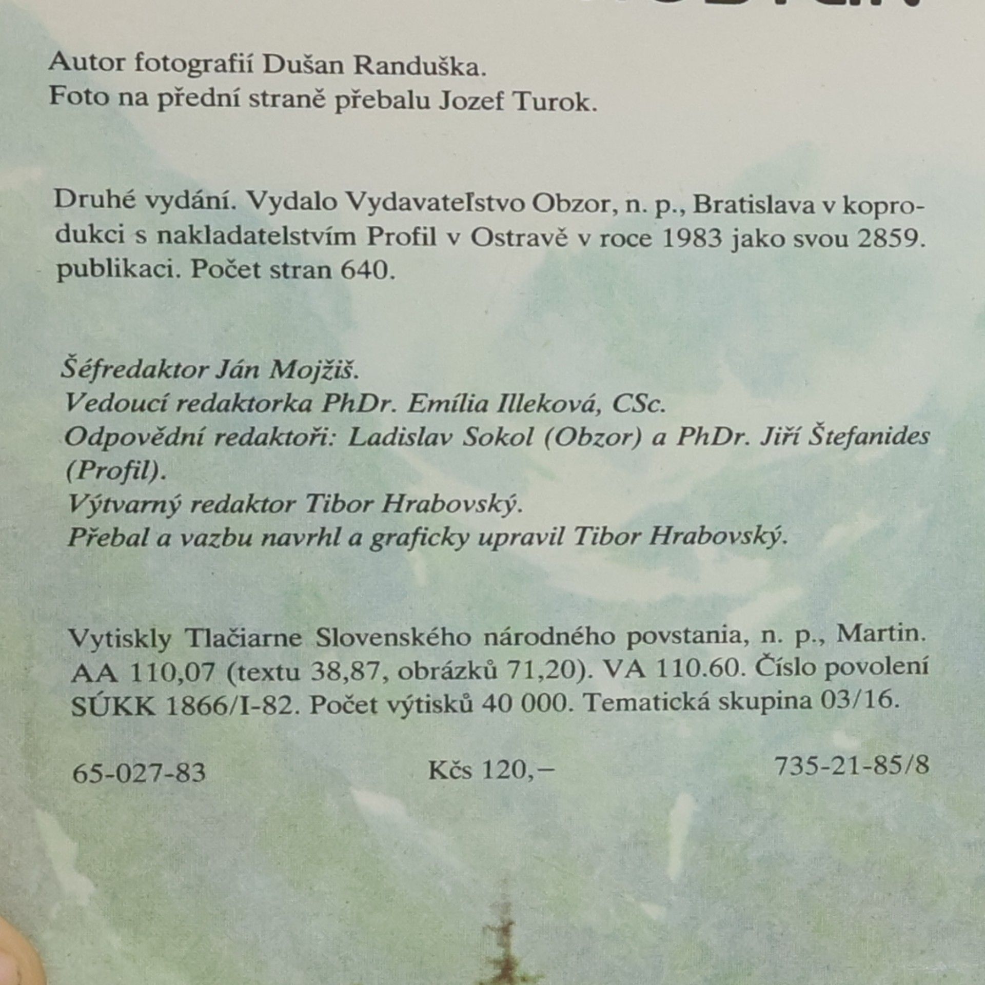 Izabela Háberová Farebný atlas rastlín