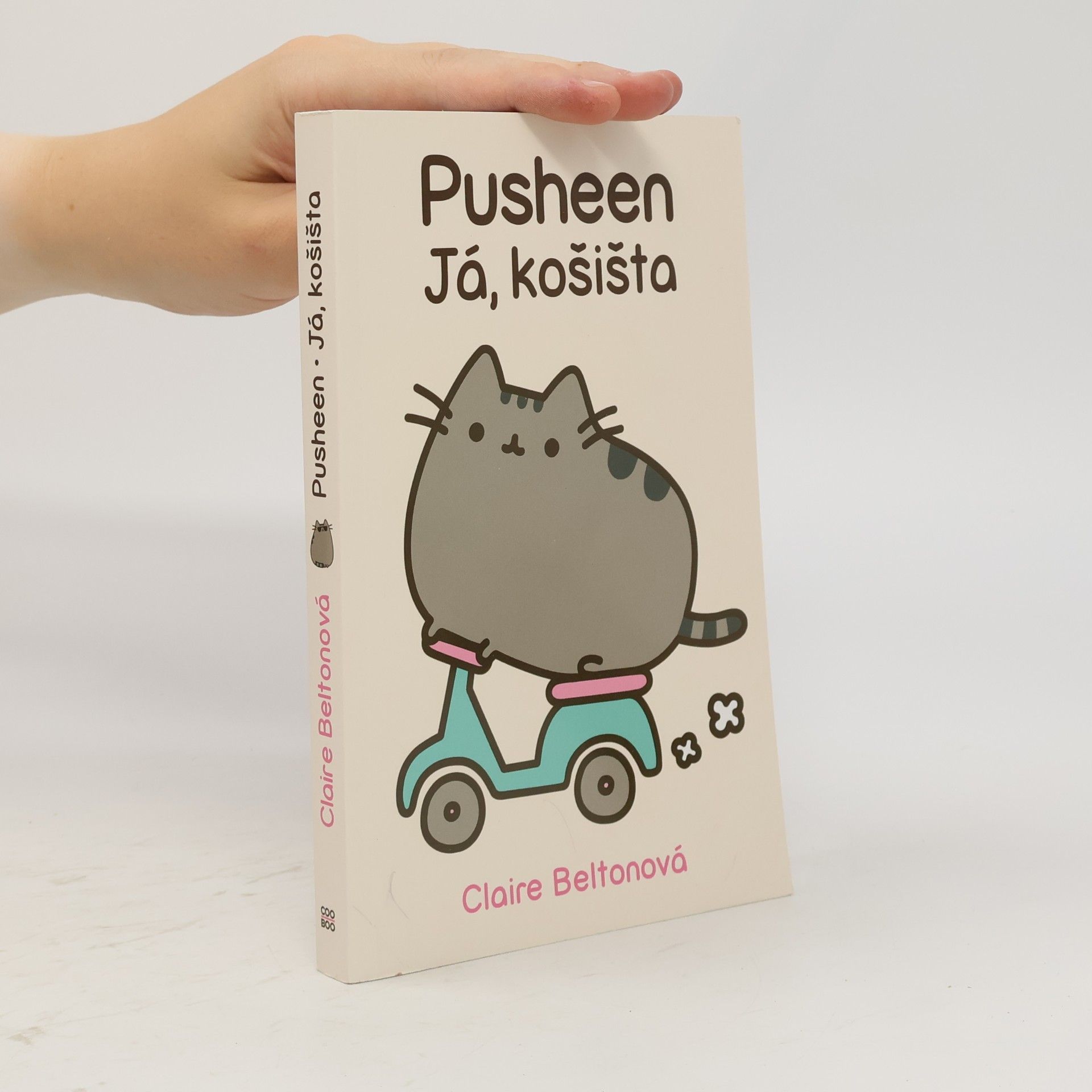 Claire Belton Pusheen : já, košišta