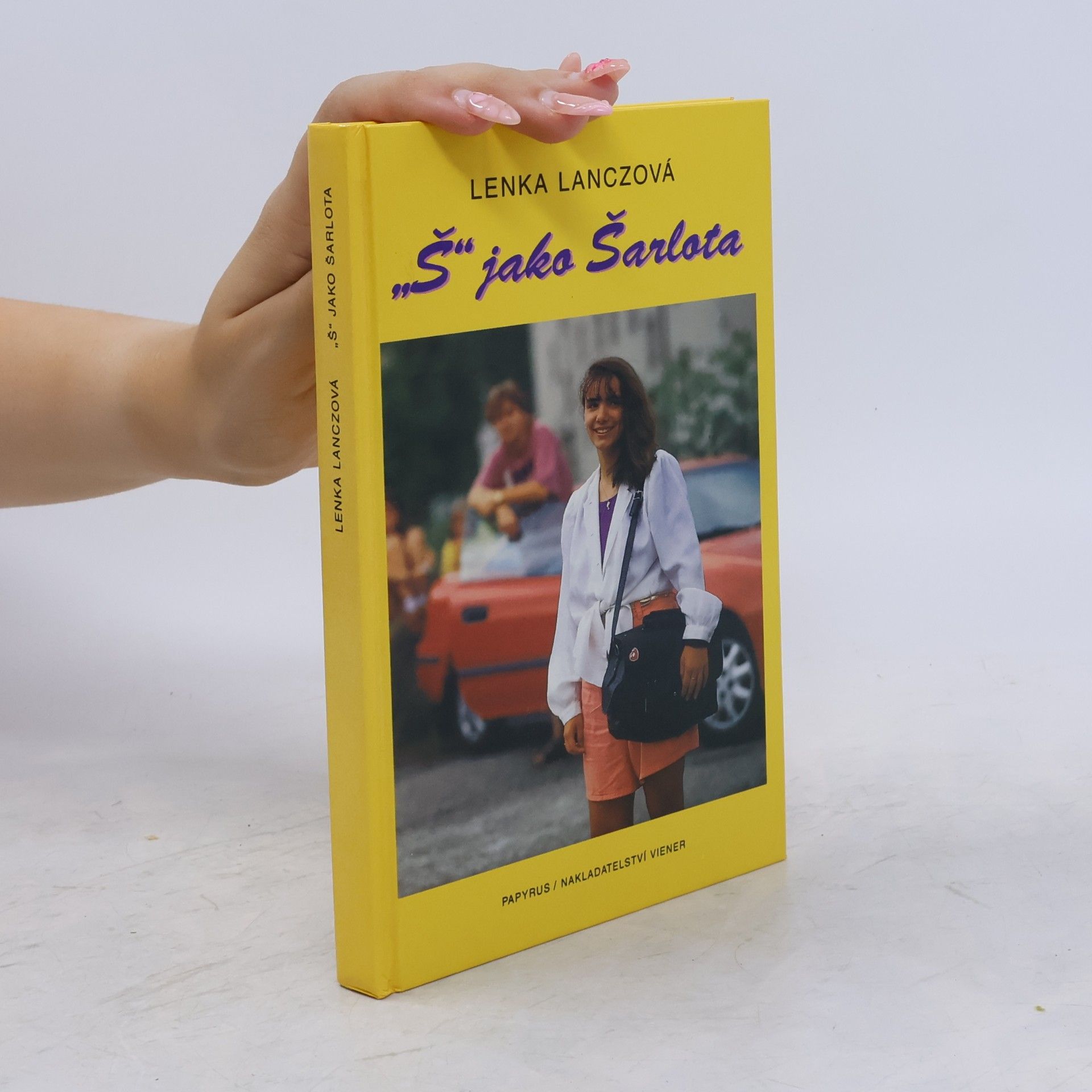 Lenka Lanczová "Š" jako Šarlota