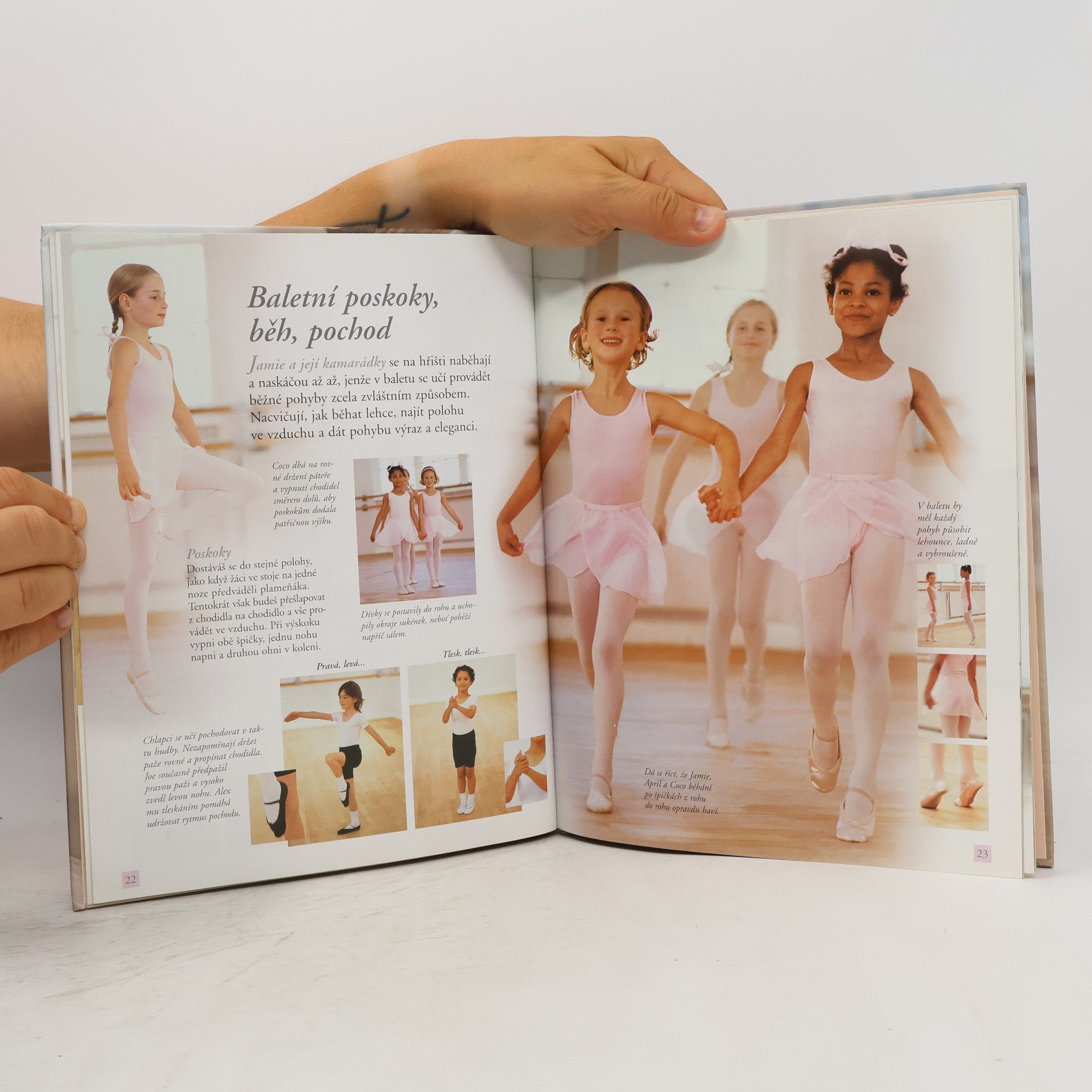 Naia Bray Moffatt Škola baletu : naučte se tančit s žáky britské Central school of ballet