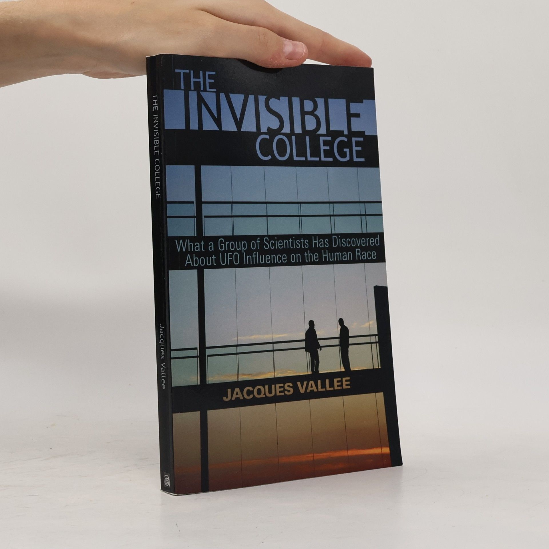 Jacques Vallée The Invisible College