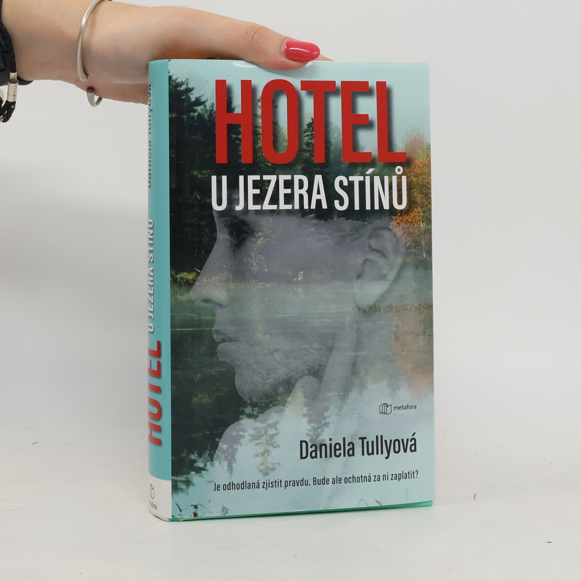 Hotel u Jezera stínů