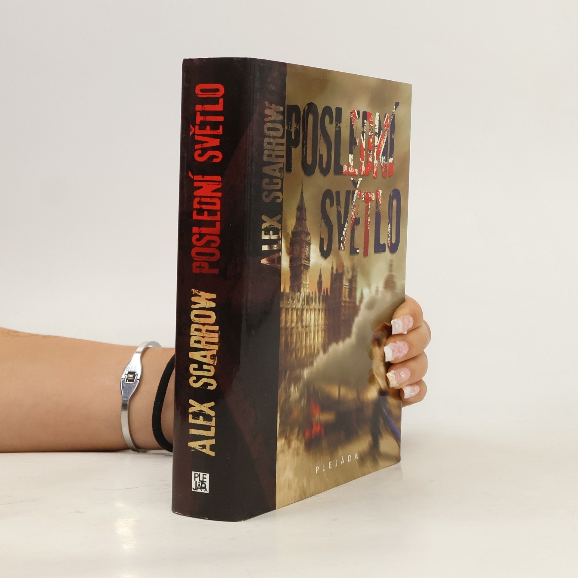 Alex Scarrow Poslední světlo