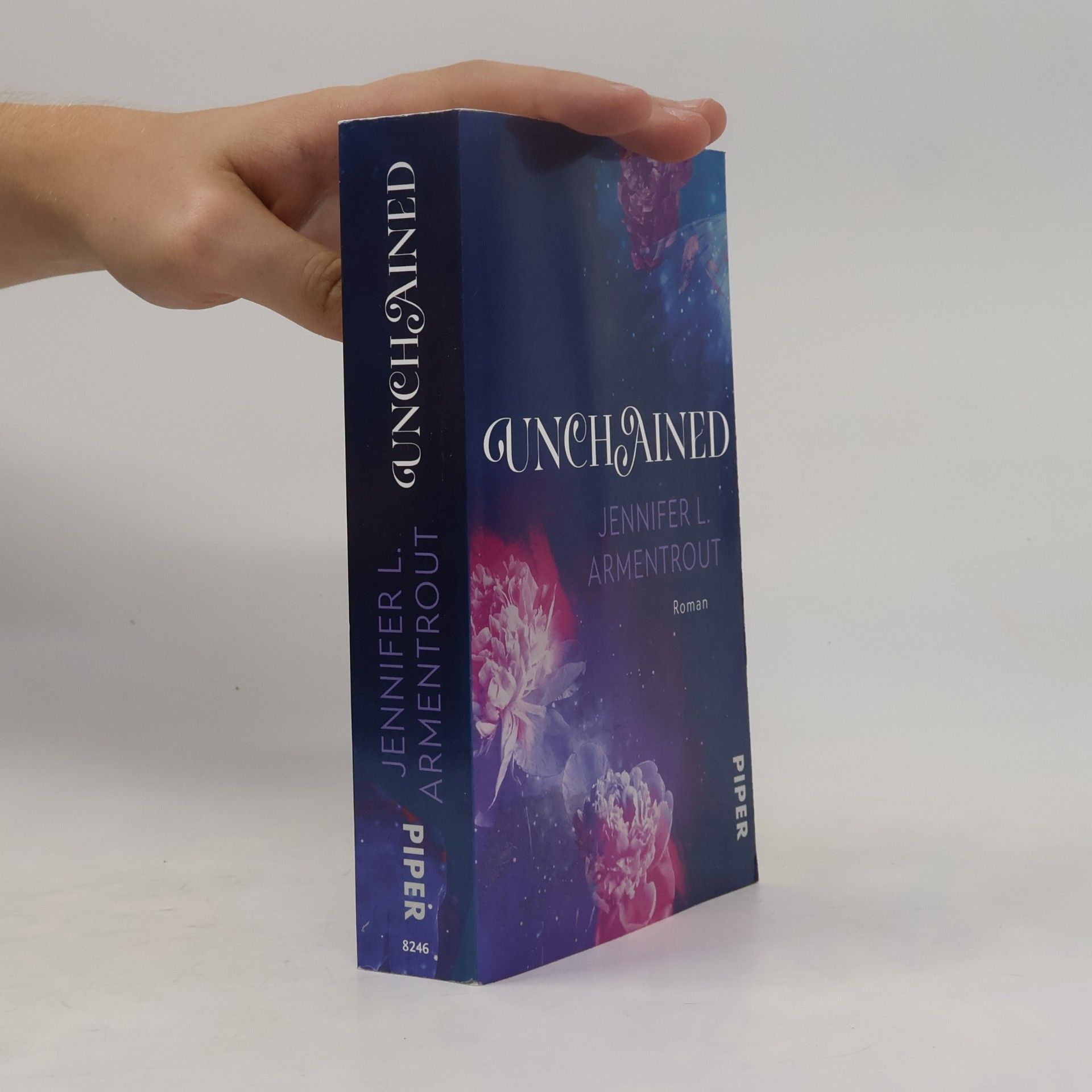 Jennifer L. Armentrout Unchained