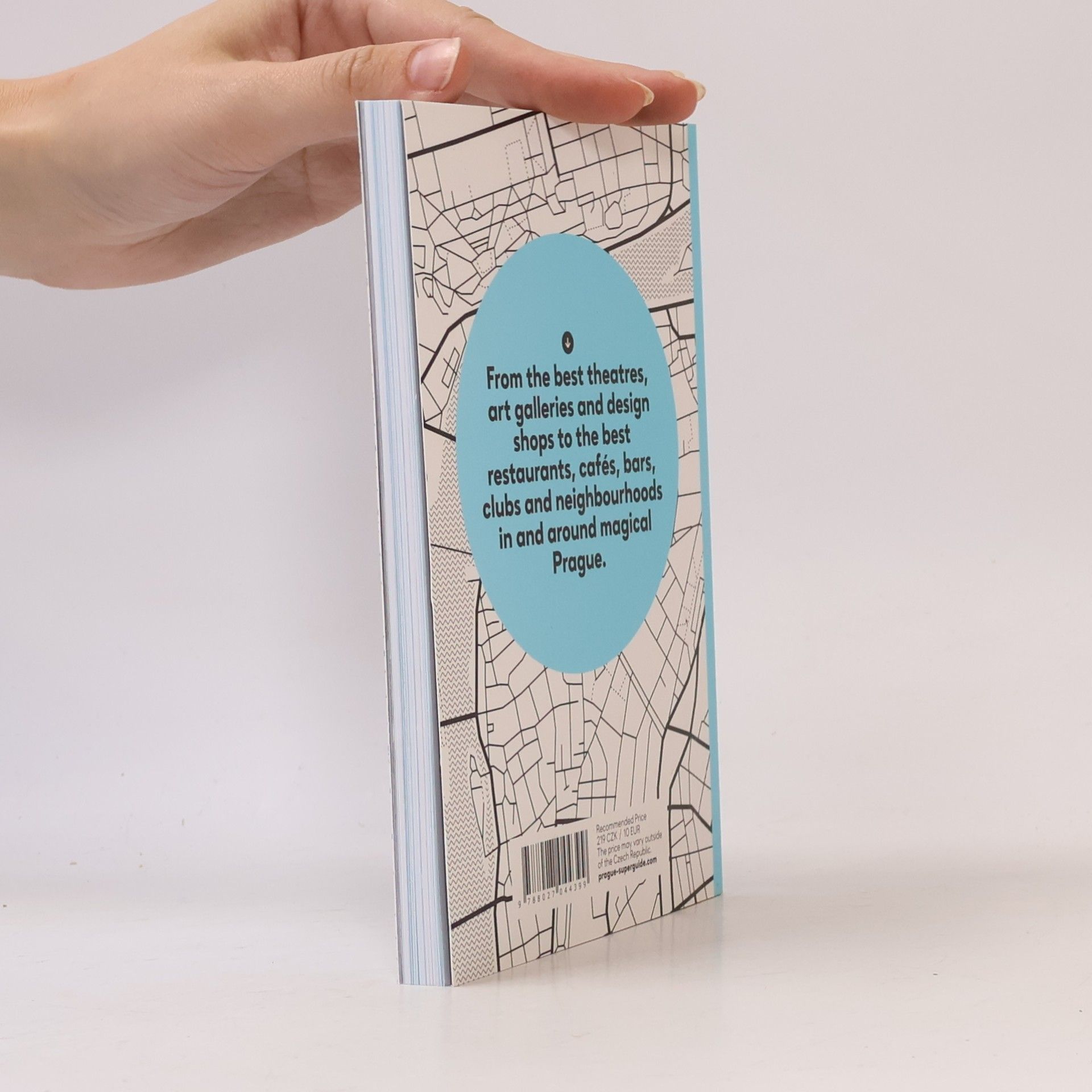 Autorenkollektiv Prague superguide: First authentic no-bullshit guide curated by locals edition No.4 (+mapa)