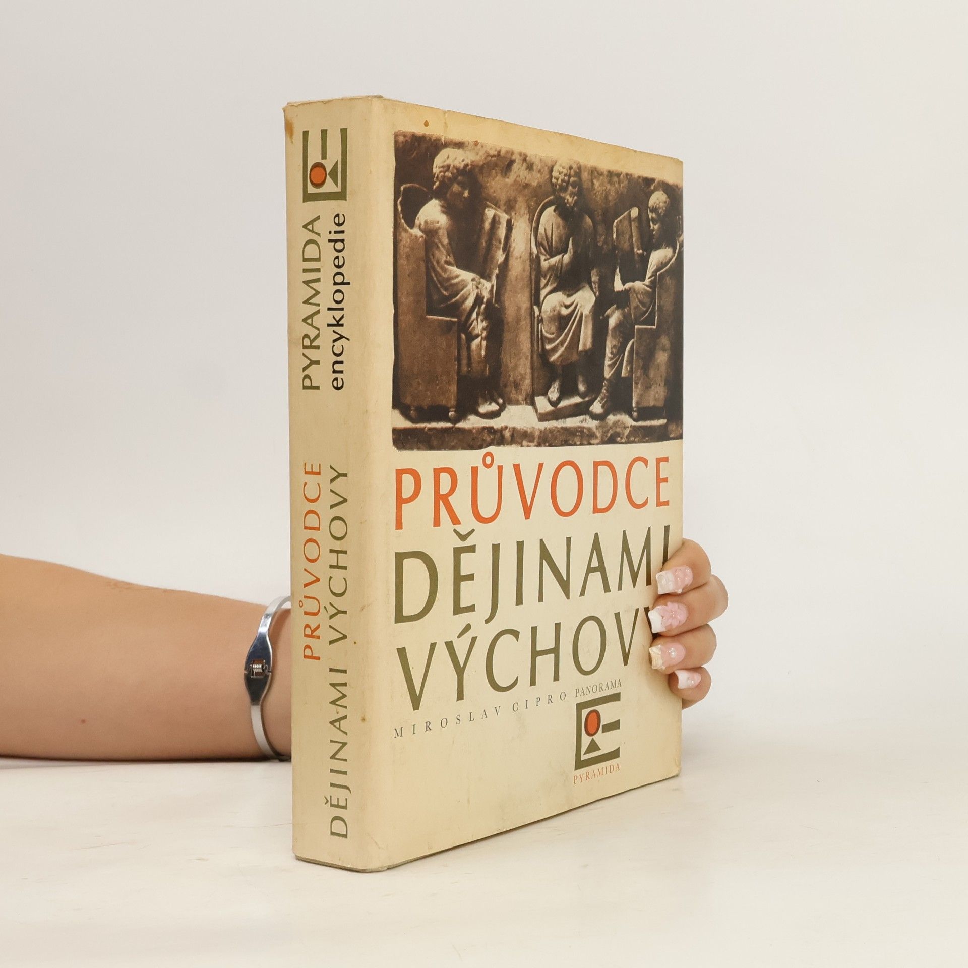 Miroslav Cipro Průvodce dějinami výchovy