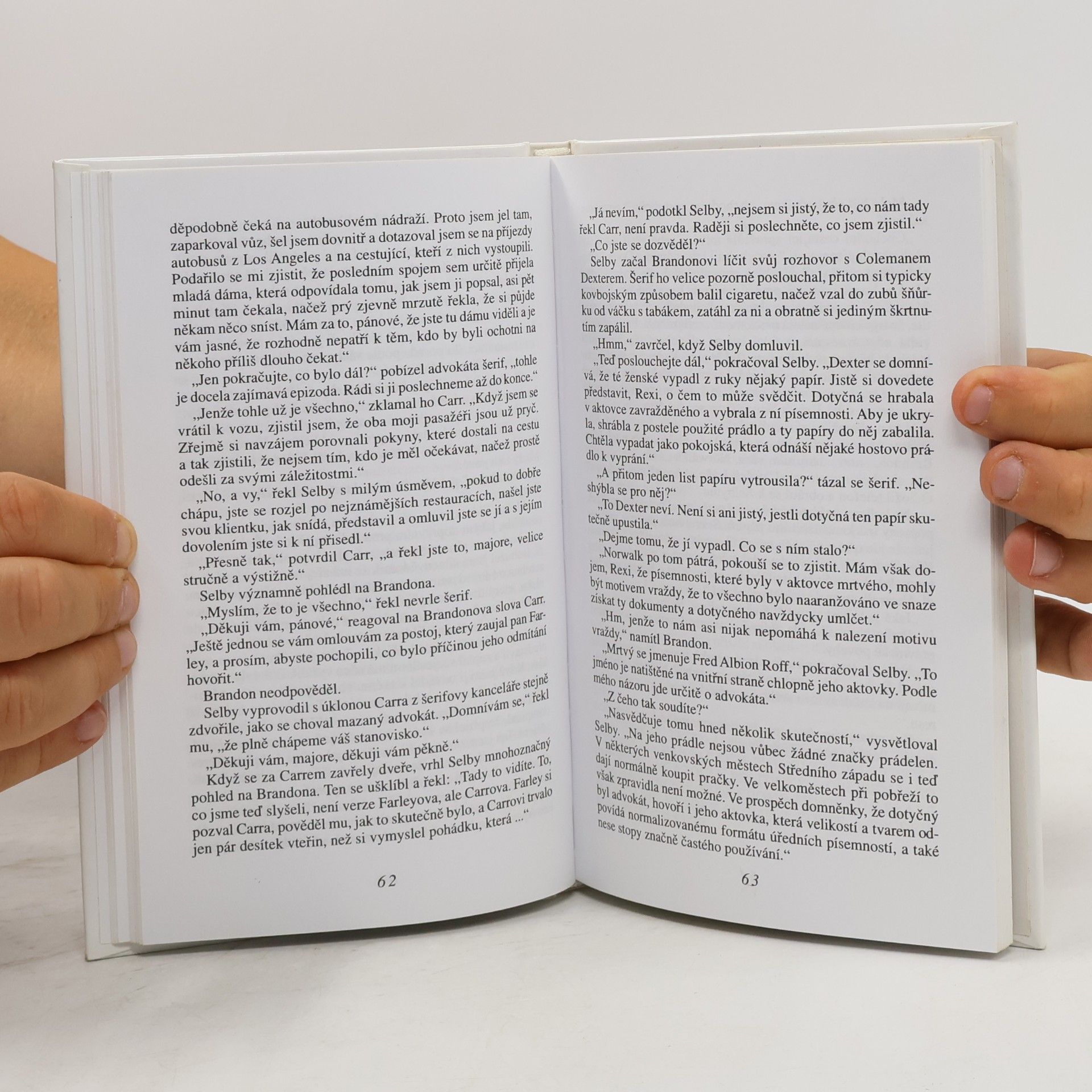 Erle Stanley Gardner Záhada bílých gardénií