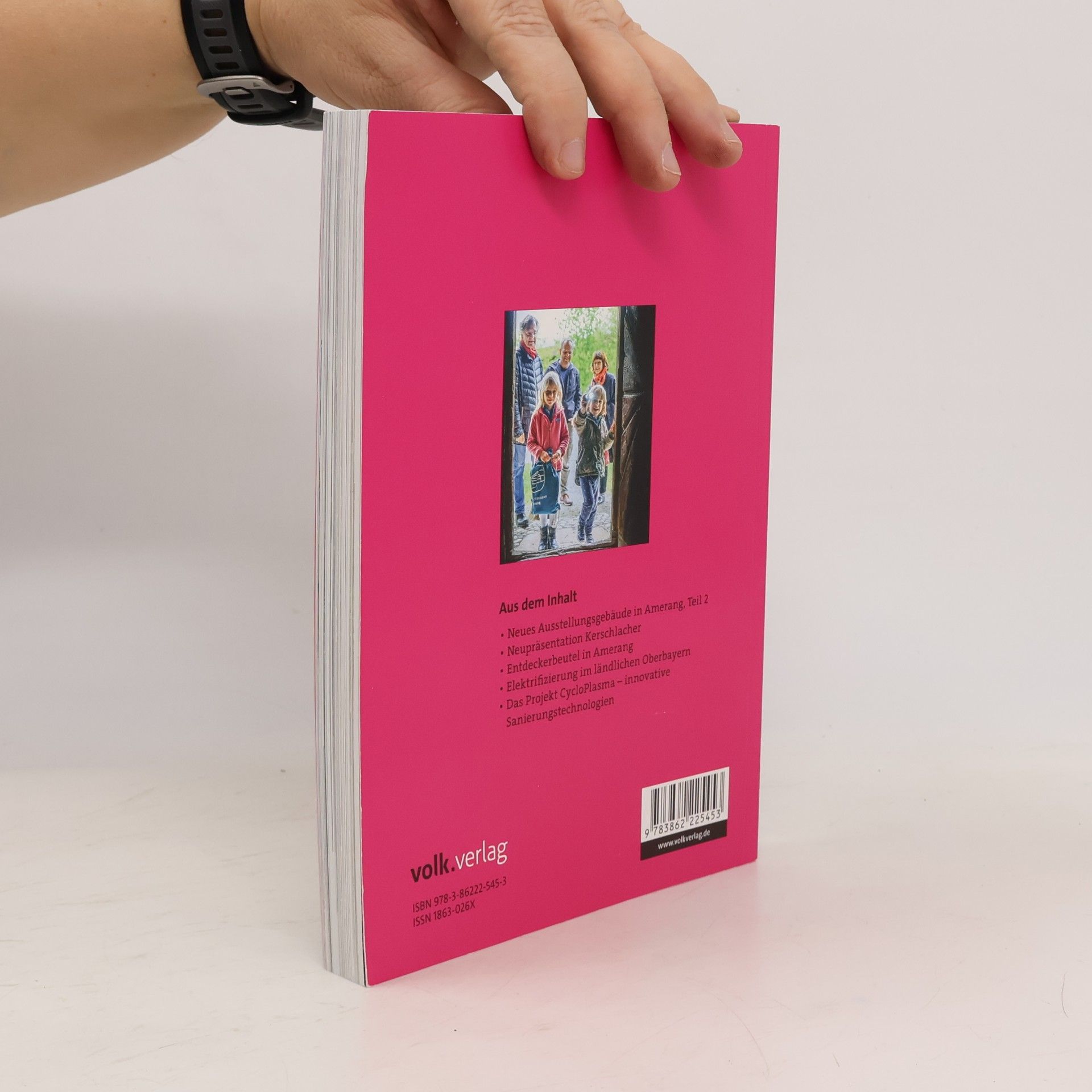 Julia Schulte to Bühne Jahrbuch für die oberbayerischen Freilichtmuseen Glentleiten und Amerang Jg. 20/2025