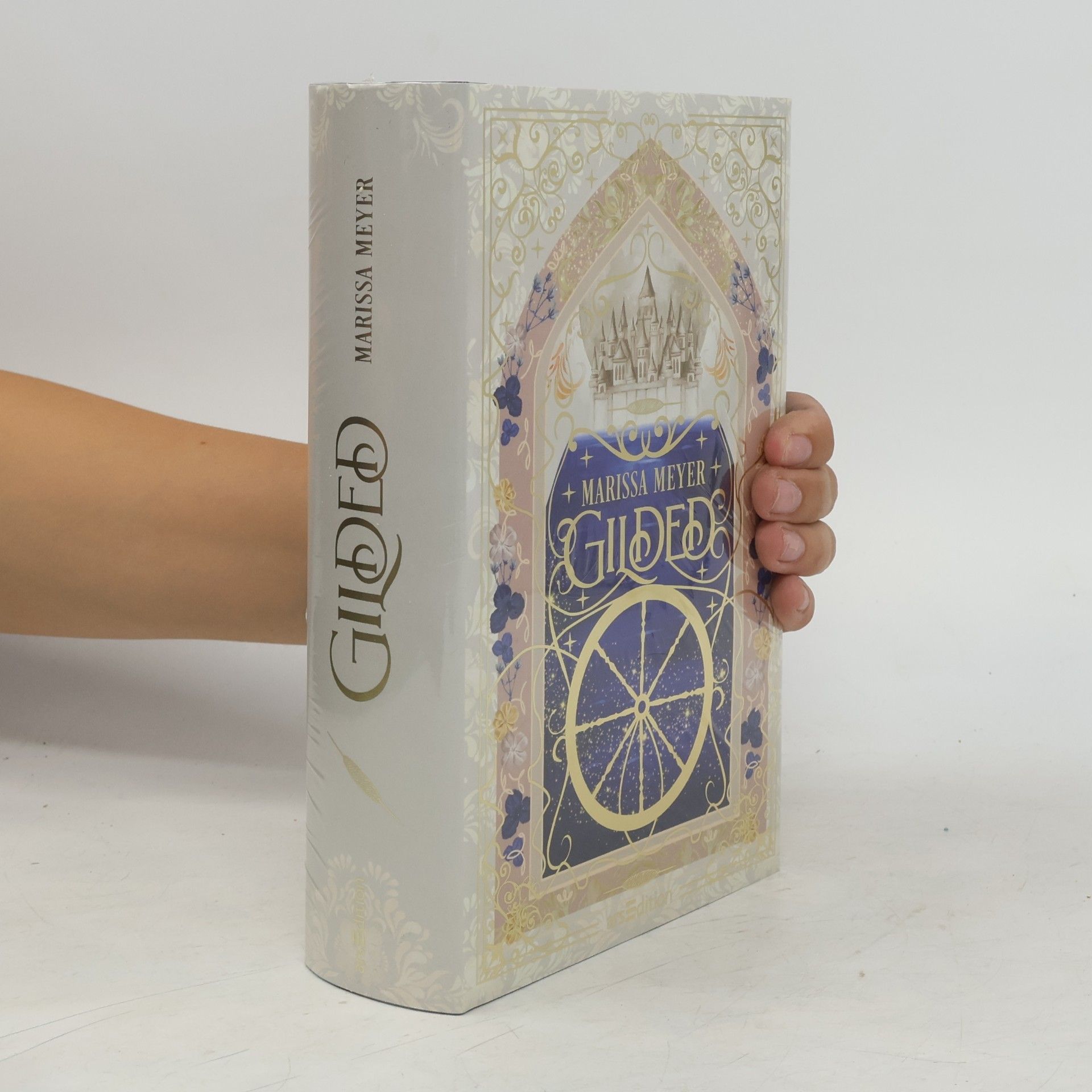Marissa Meyer Gilded